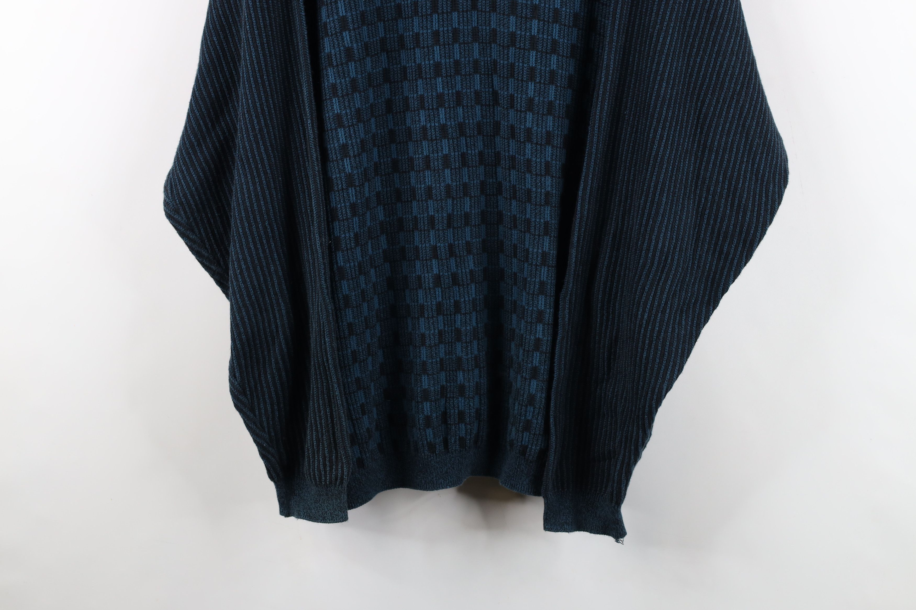 Vintage 90s Streetwear Striped Checkered Knit V-Neck Sweater