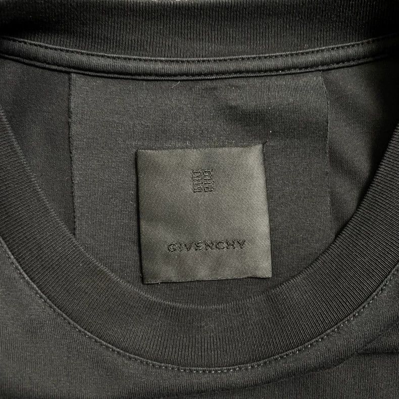 Givenchy Givenchy Back Rose Cross Printed Short-sleeve 2506-Nextarro Size US S / EU 44-46 / 1 - 3 Thumbnail
