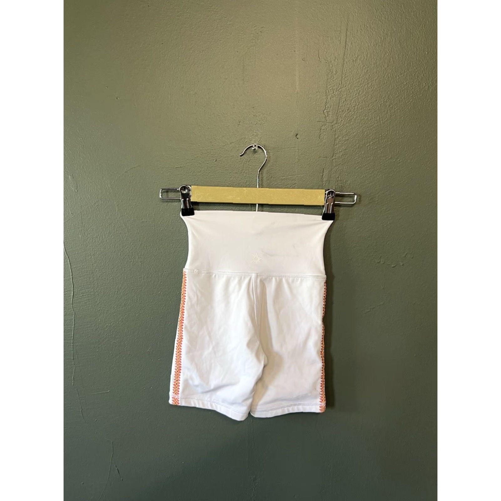 Vintage Offline Aerie Womens White Biker Shorts 2XS Regular Size White 2XS Womens Size 24" / US 00 / IT 34 - 2 Thumbnail