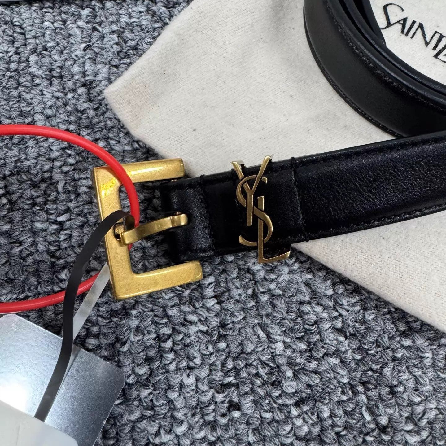 Saint Laurent Paris SLP Classic Black & Gold Buckle Skinny Belt 99 New Size 65 Size ONE SIZE - 2 Thumbnail
