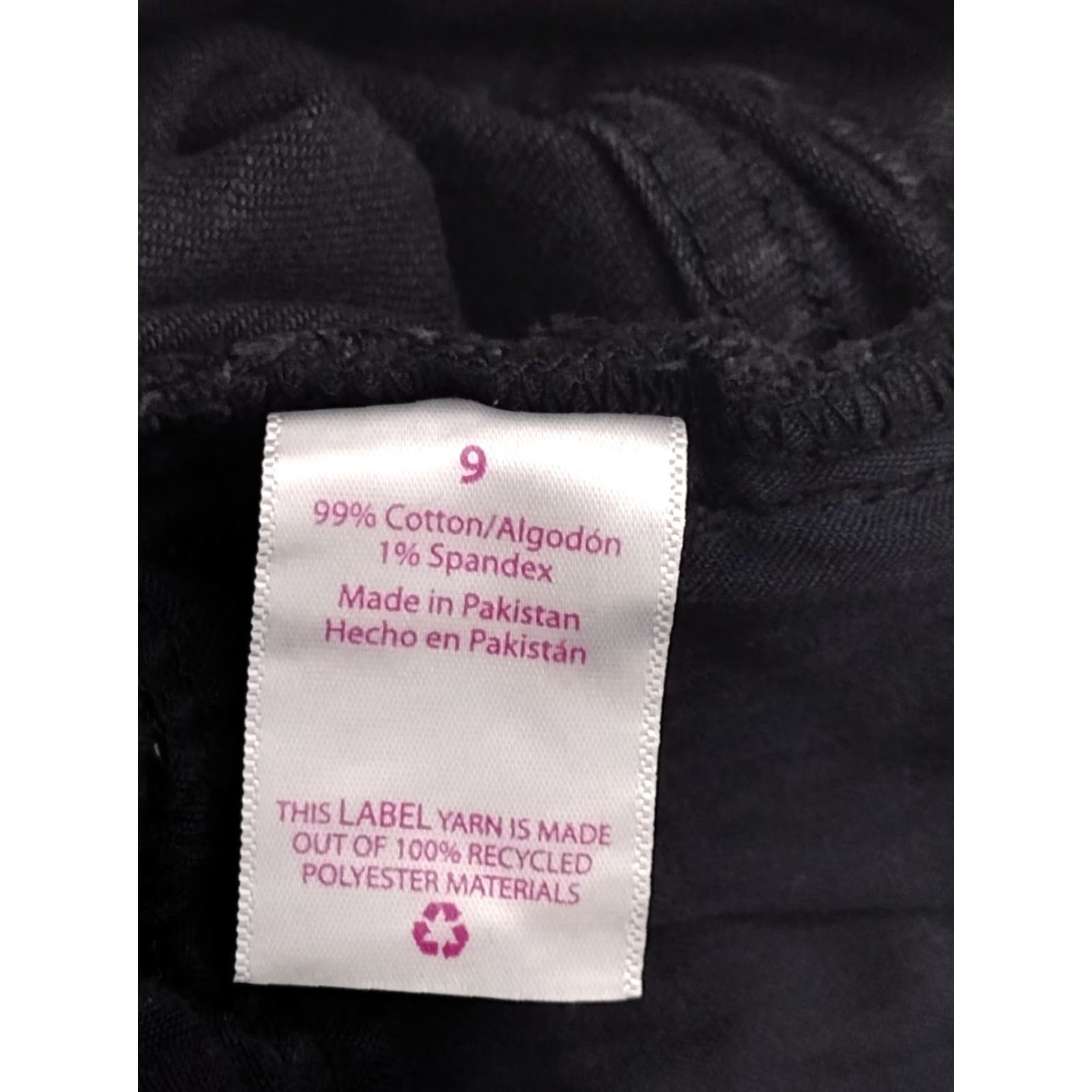 Vintage No Boundaries Shorts Juniors Size 9 Denim Black 5-Pocket Low Rise Casual Travel 90s Curvy Womens Size 30" / US 8 / IT 44 - 5 Thumbnail