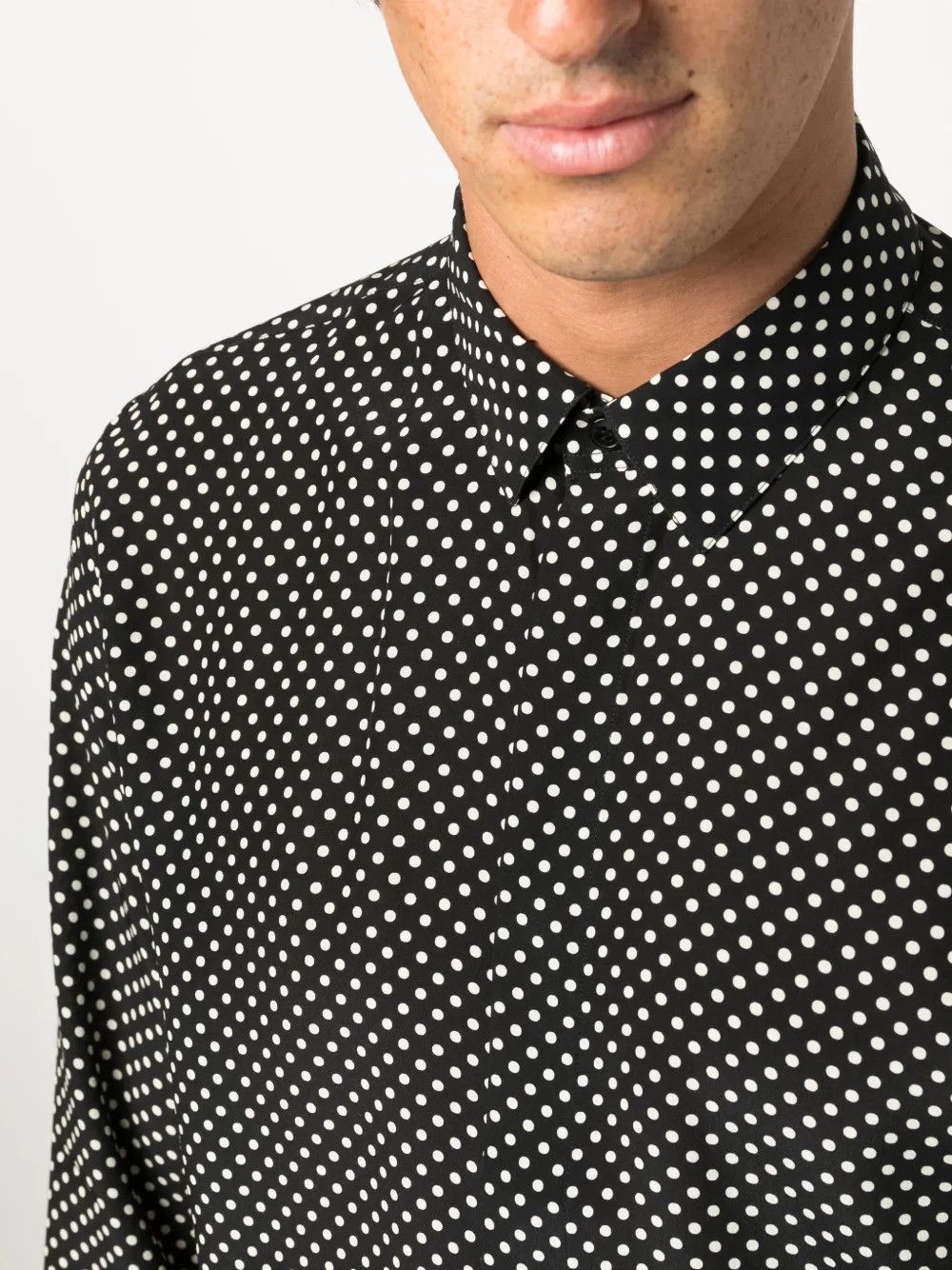 Saint Laurent Paris o1y0325 Patterned Shirt in White/Black Size US M / EU 48-50 / 2 - 2 Thumbnail