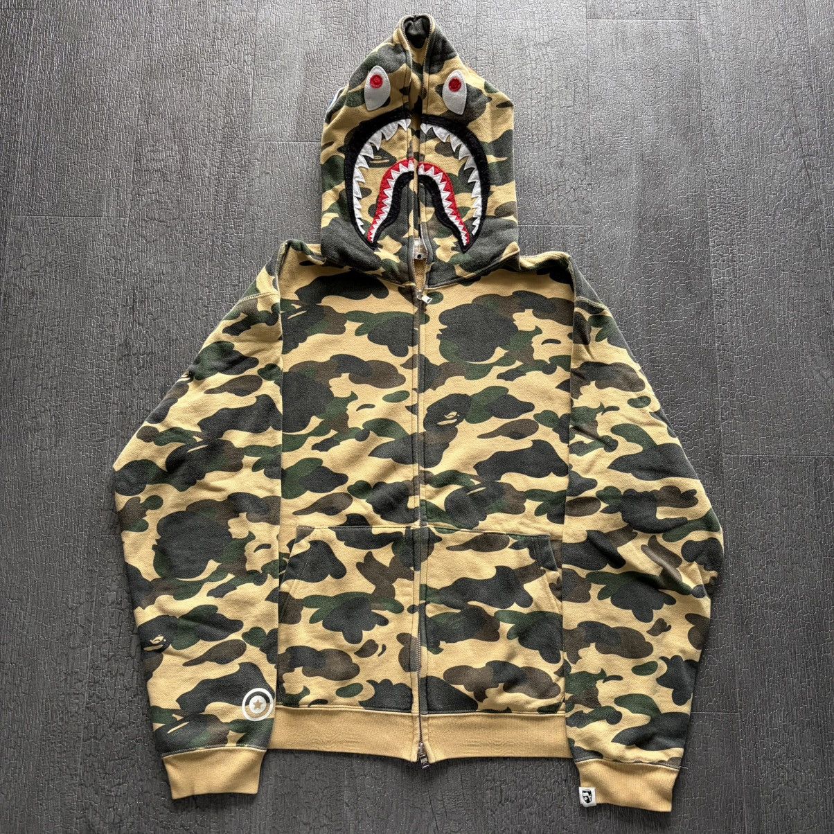 Bape OG BAPE 1st CAMO Full zip Shark Hoodie Franken stk size M Size US M / EU 48-50 / 2 - 1 Thumbnail