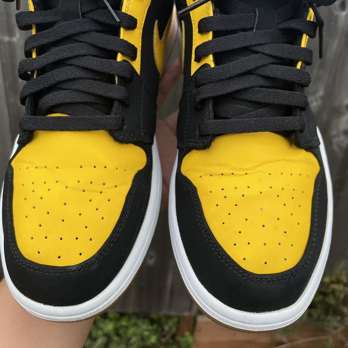Jordan Brand × Nike Nike Air Jordan 1 Mid New love size 11.5 2017 Size US 11.5 / EU 44-45 - 3 Thumbnail