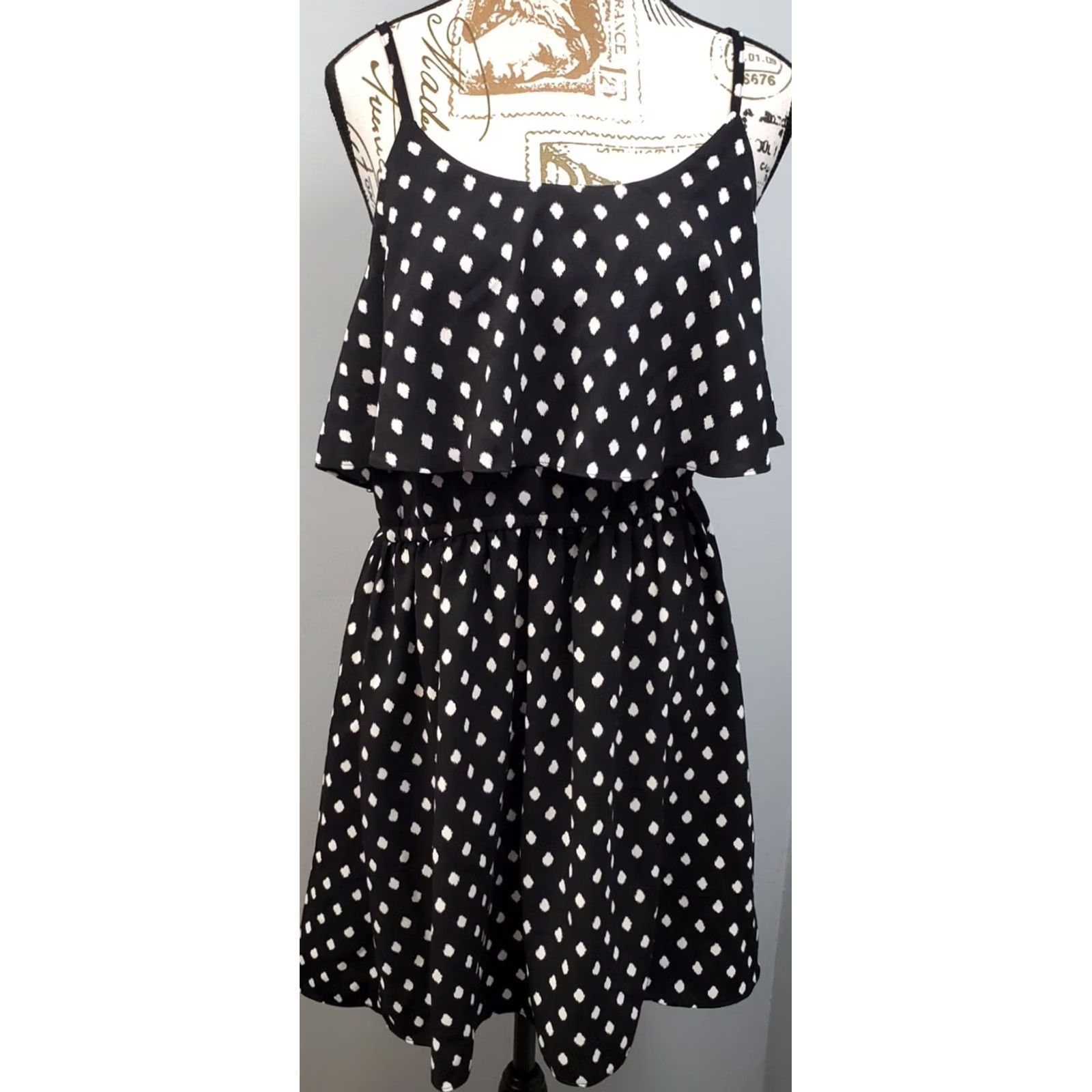 Vintage Nike Elle Sundress Womens M Dress Tribal Dot Tiered Cinch Waist Sleeveless Black White Midi Casual Party/Cocktail Womens Size M / US 6-8 / IT 42-44 - 2 Thumbnail