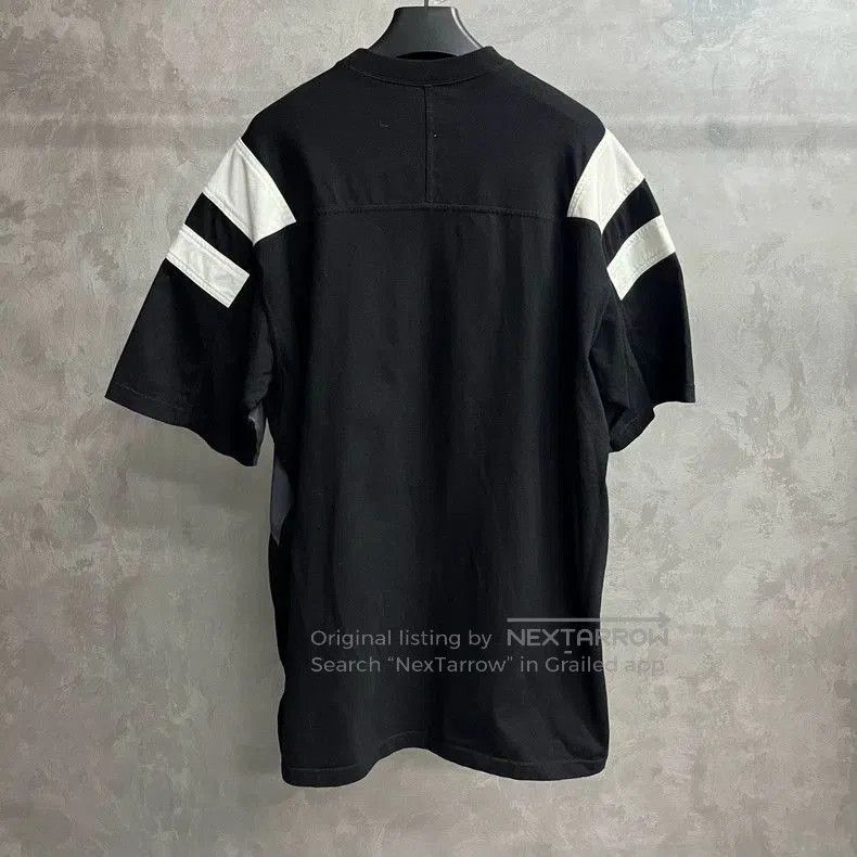 Balenciaga Balenciaga Black Stripe Logo Short Sleeve T-shirt. Size US M / EU 48-50 / 2 - 2 Thumbnail