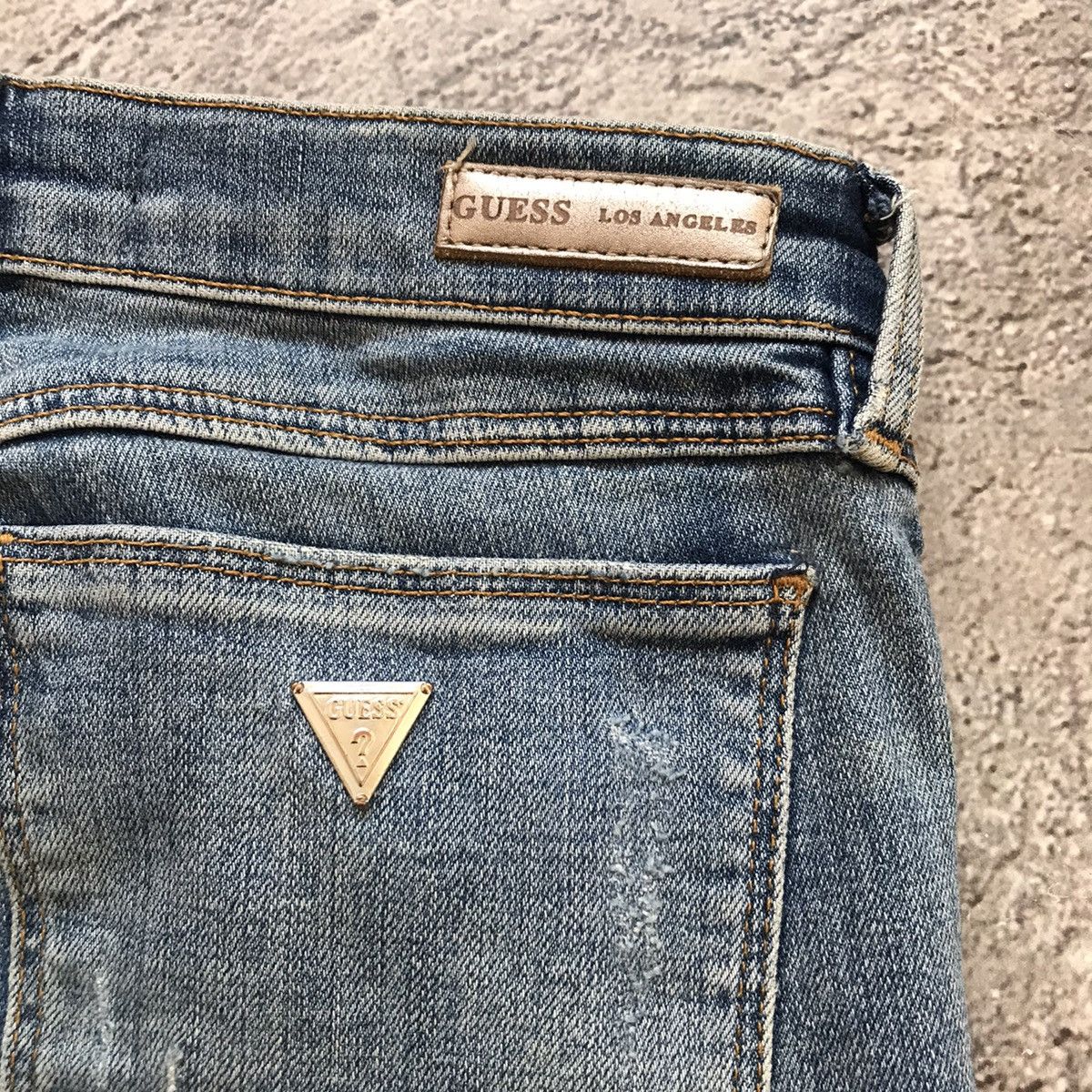 Vintage Vintage Guess Distressed Baggy Jeans Japan 90s Grunge 27 Size 27" / US 4 / IT 40 - 10 Thumbnail