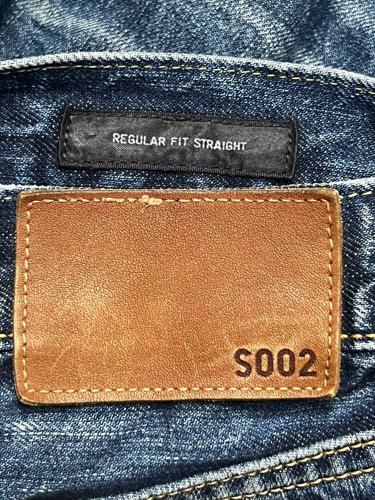 Uniqlo Vintage Uniqlo UJ S002 Japan - Faded Whisker Wash Jeans Size US 36 / EU 52 - 12 Thumbnail