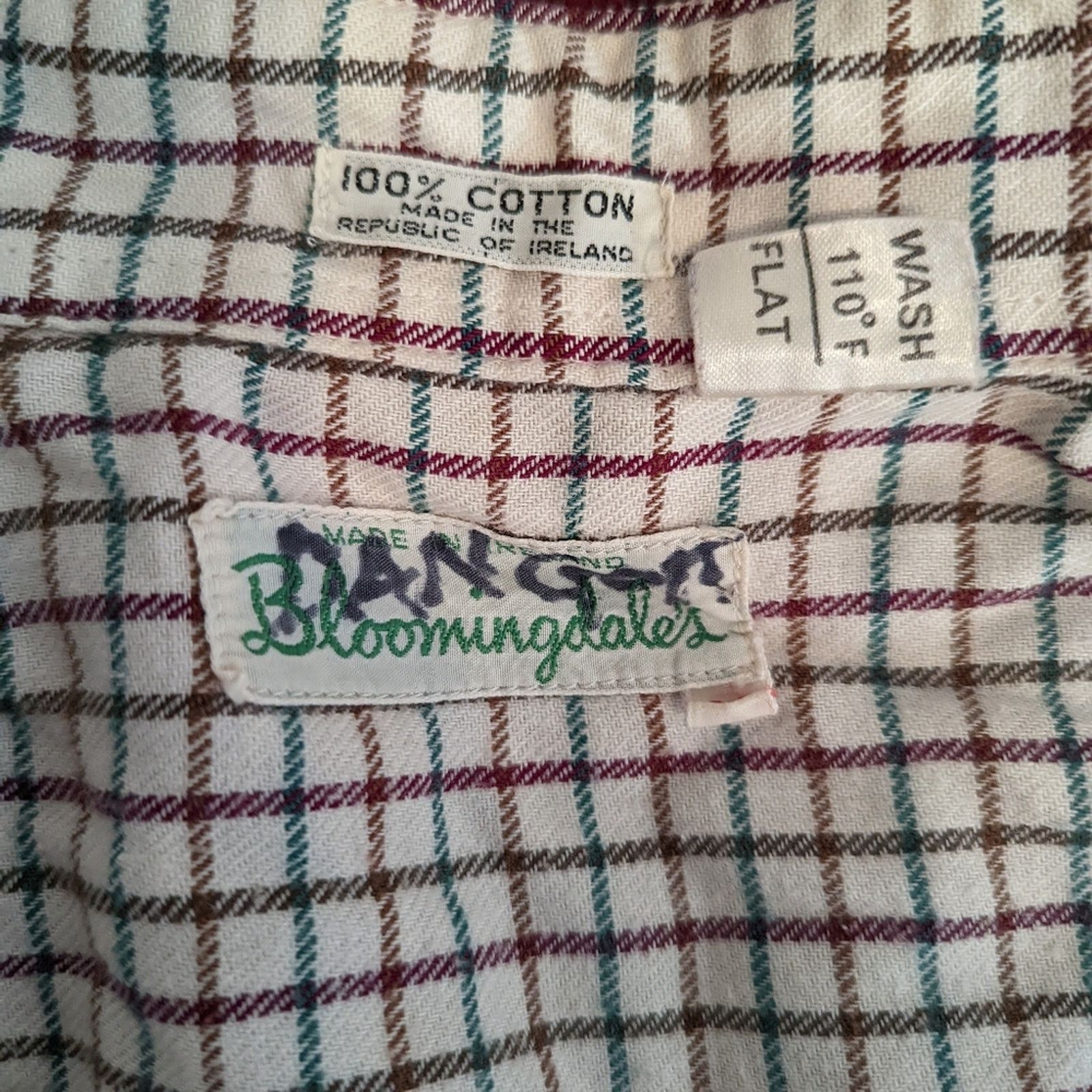 Bloomingdale's Vintage Bloomingdale's Long Sleeved Button Down Shirt M Size US M / EU 48-50 / 2 - 9 Thumbnail