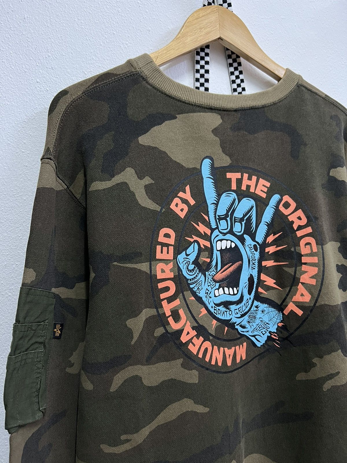 Alpha Industries × Santa Cruz Skateboards Alpha Industries x Santa Cruz Sweatshirt Size US L / EU 52-54 / 3 - 4 Thumbnail
