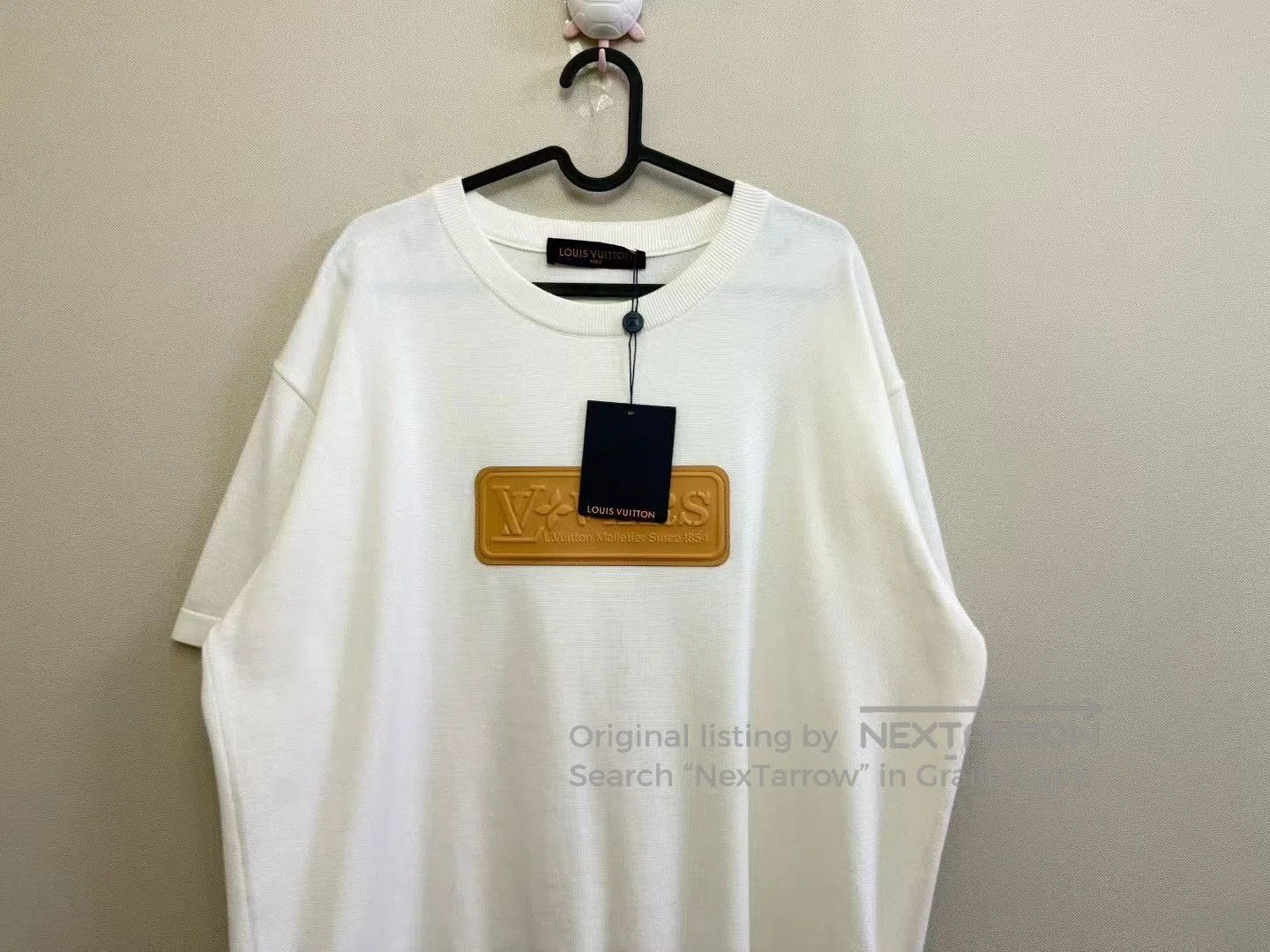 Louis Vuitton Louis Vuitton LV White Embossed Logo T-Shirt. Size US XXL / EU 58 / 5 - 2 Thumbnail