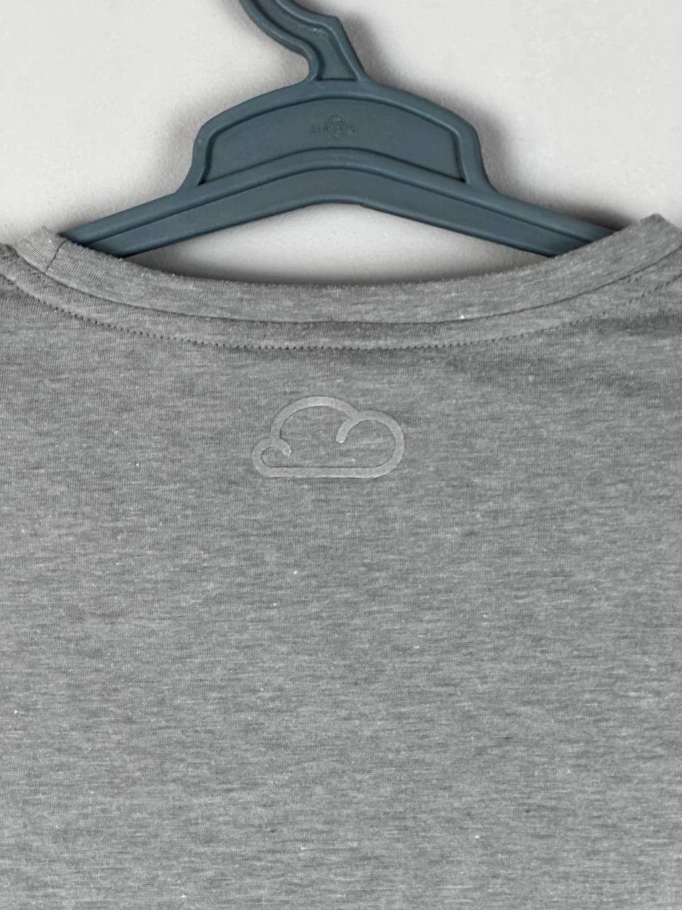 On On Running Performance Grey Sport T Shirt Size L Size US L / EU 52-54 / 3 - 11 Thumbnail