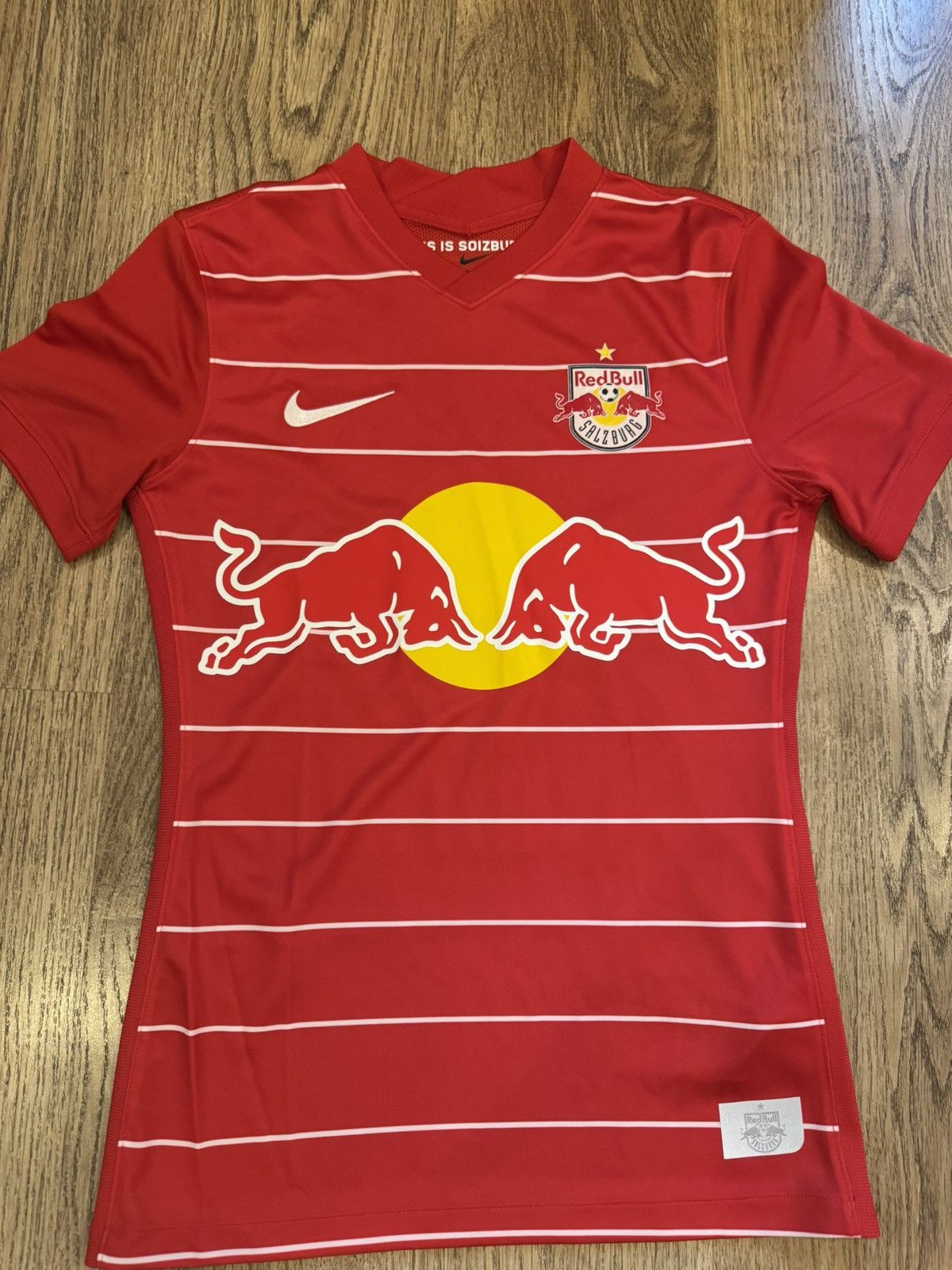 Nike RED BULL SALZBURG 2021-2022 FOOTBALL SHIRT SOCCER SIZE S Size US S / EU 44-46 / 1 - 1 Thumbnail