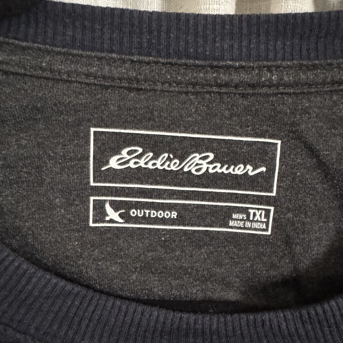 Eddie Bauer Eddie Bauer vintage Navy Short Sleeve Mens Adult TXL Size US XL / EU 56 / 4 - 4 Thumbnail