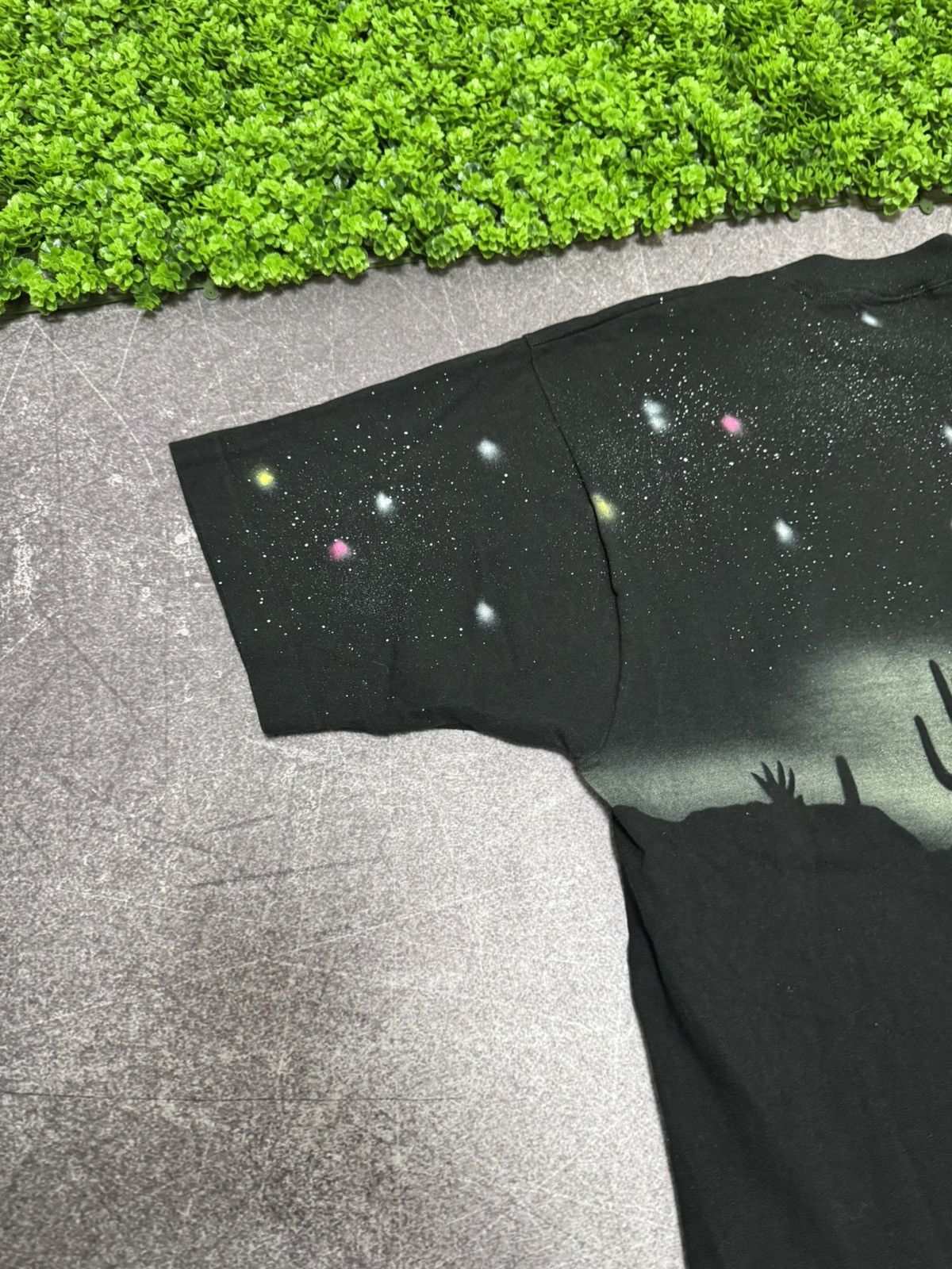 Vintage Vintage Space Cowboy Moon Over Print T Shirt Graphic Print Size US L / EU 52-54 / 3 - 10 Thumbnail