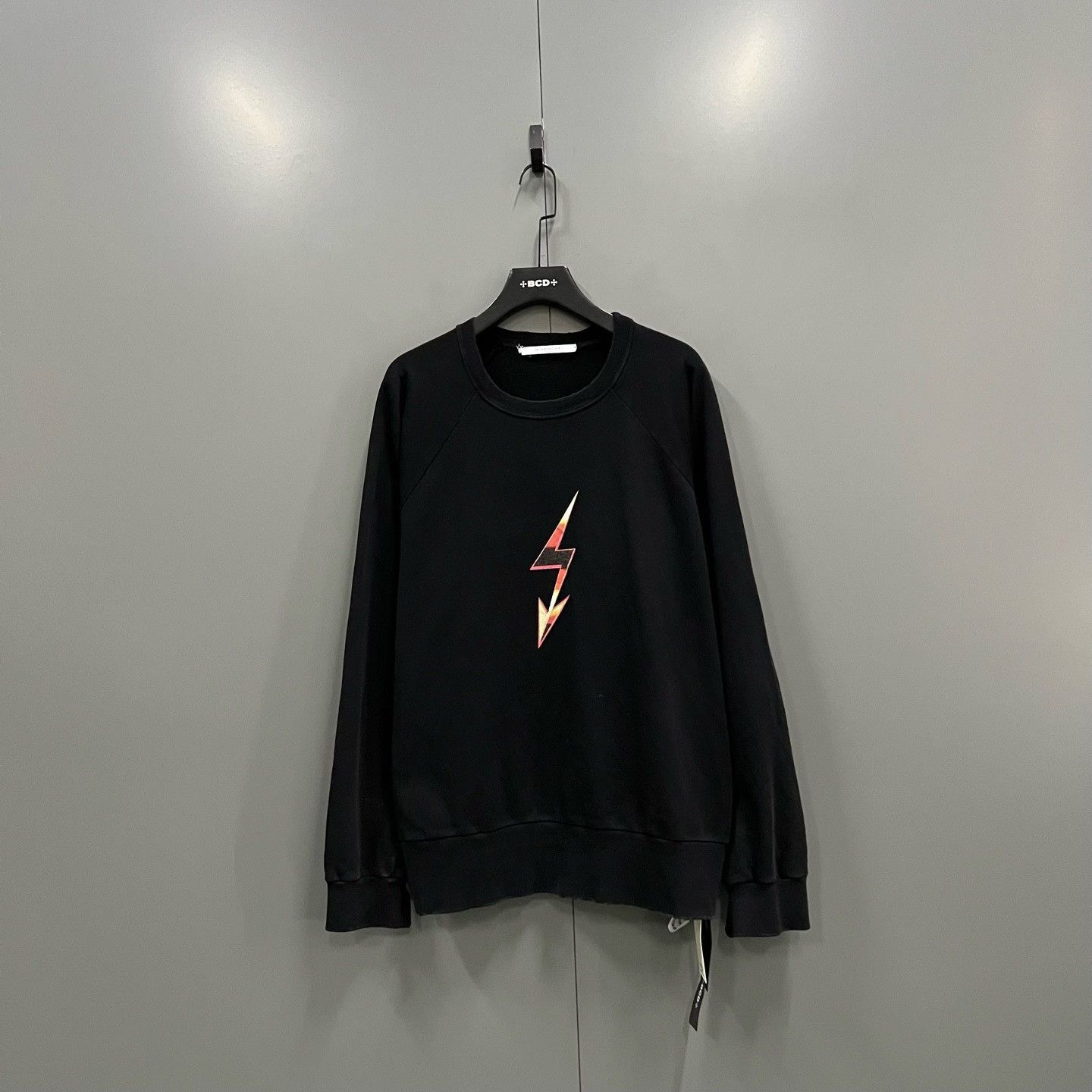 Givenchy Givenchy Printed Hoodie xxl Men Size US XXL / EU 58 / 5 - 1 Thumbnail