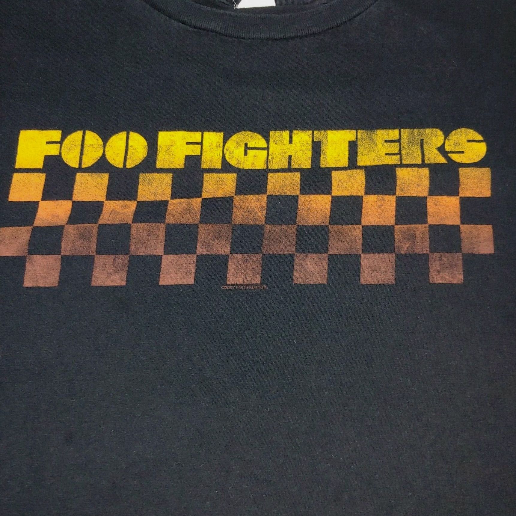 Vintage Foo Fighters Bay Island Shirt Large Black Checker T Band Music Rock Dave Grohl Size US L / EU 52-54 / 3 - 2 Thumbnail