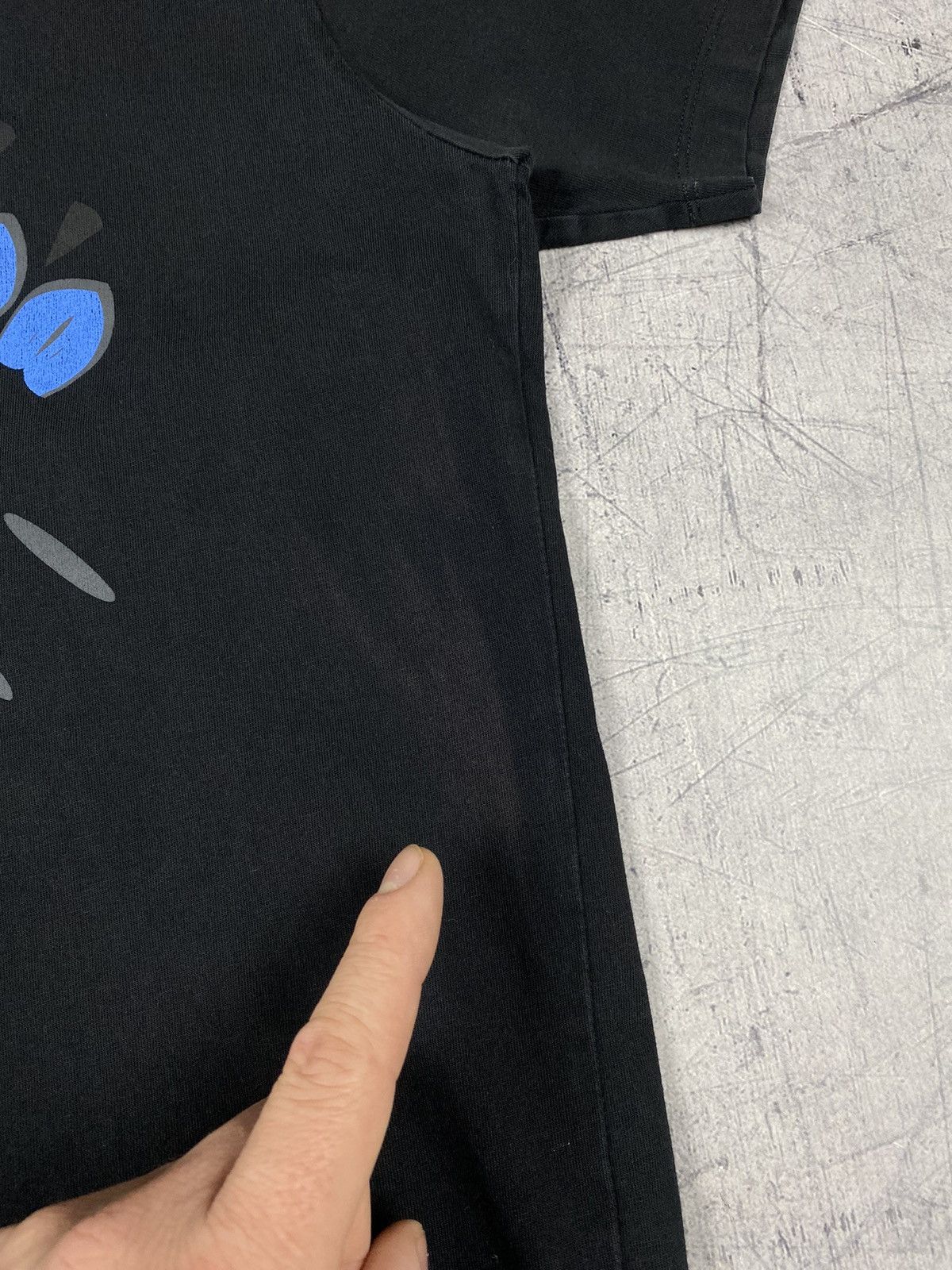 Kenzo Vintage Kenzo Paris Eye Big Logo Designer Luxury Tee Size US S / EU 44-46 / 1 - 5 Thumbnail