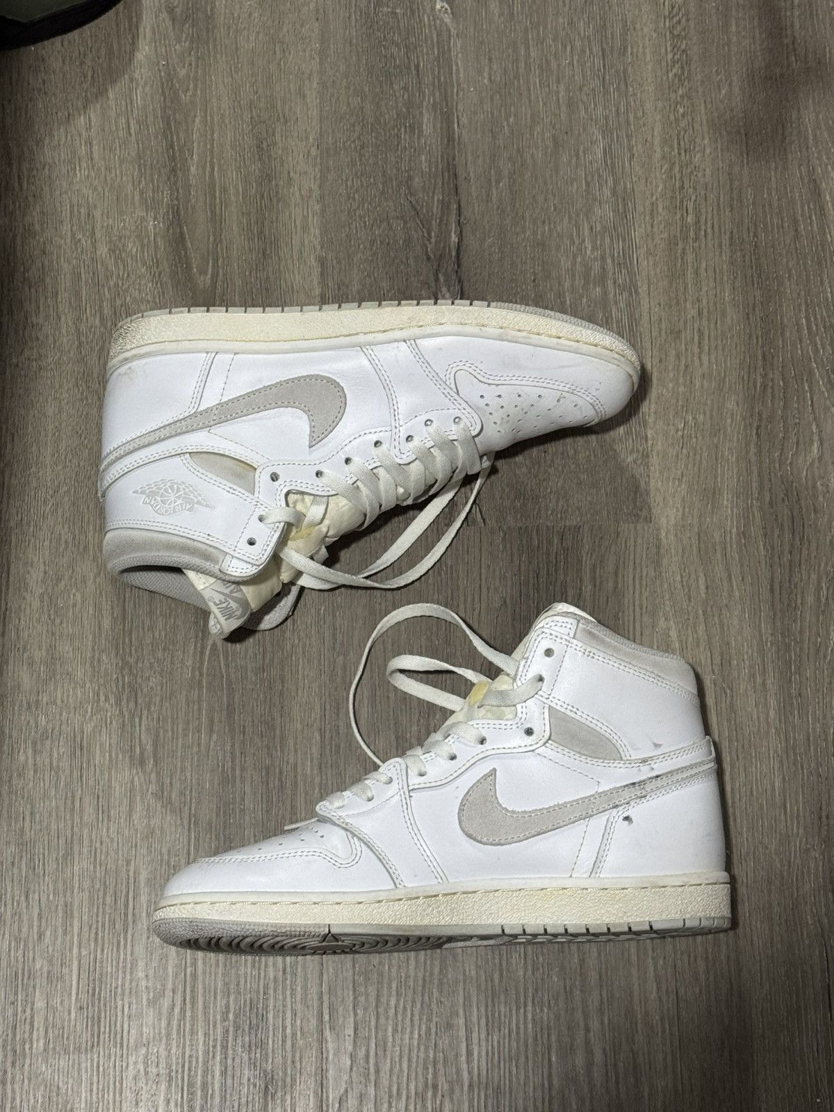 Jordan Brand Jordan 1 High OG 85 Neutral Grey Size US 9 / EU 42 - 2 Thumbnail