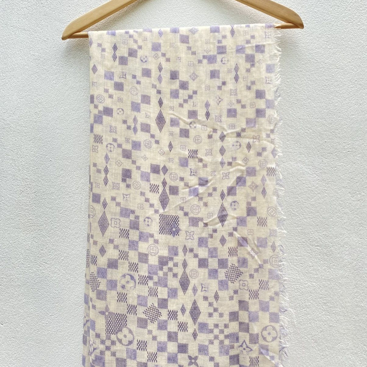 Louis Vuitton LOUIS VUITTON Lavender Checkered Blossom Scarf Size ONE SIZE - 17 Thumbnail