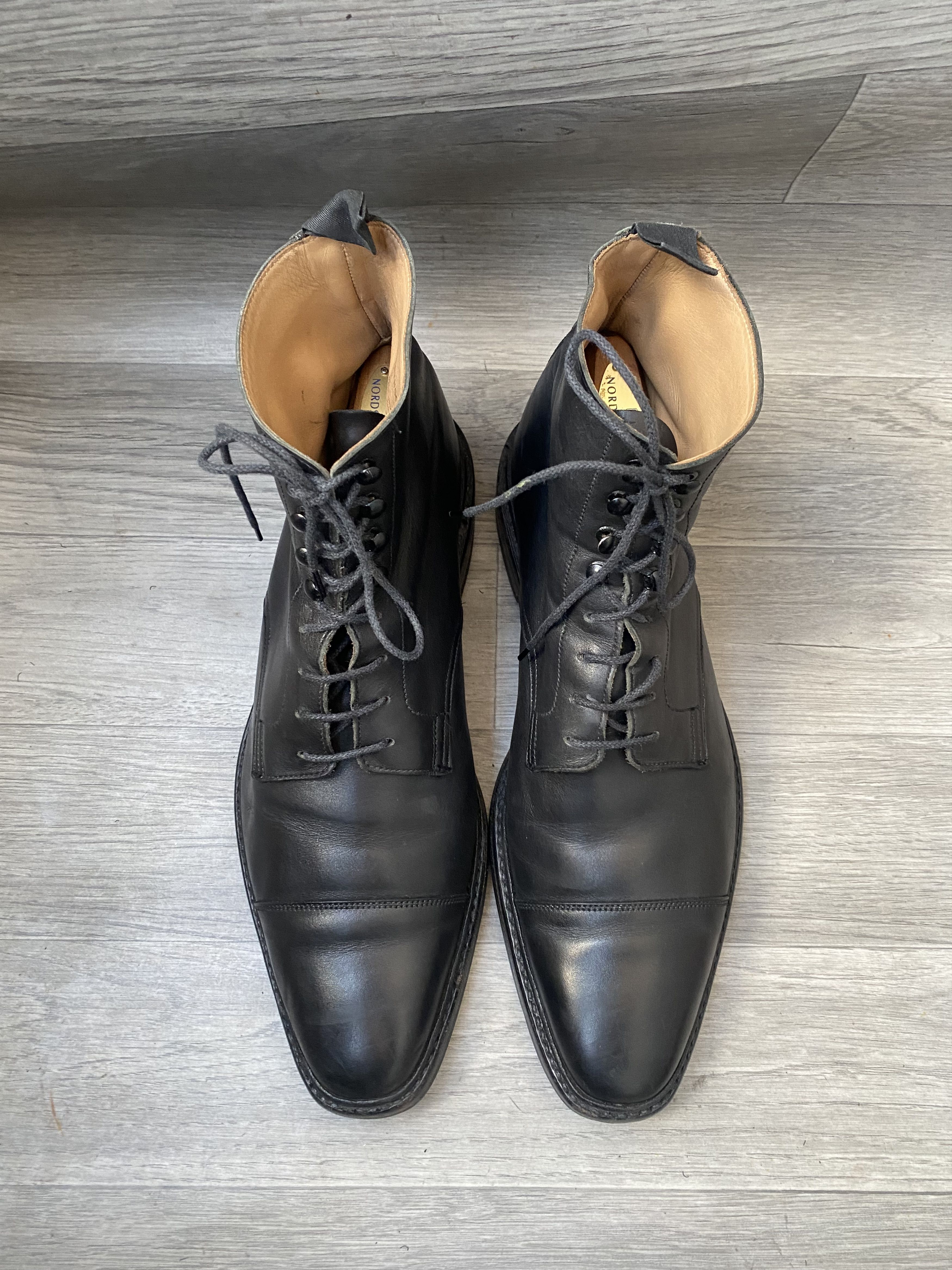 Crockett & Jones Crockett and jones northcote cap-toe black leather boots Size US 10 / EU 43 - 2 Thumbnail