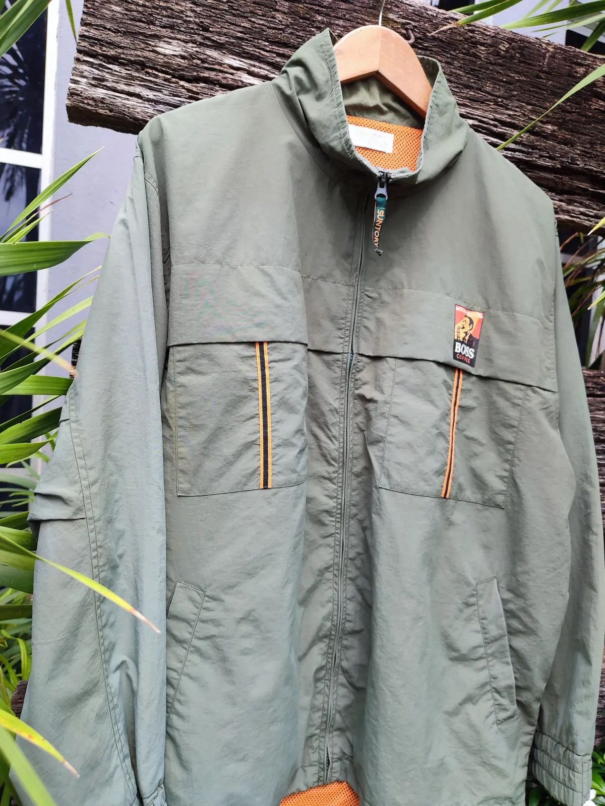 Japanese Brand Vintage Suntory Boss Coffee Windbreaker – Mocha Brazil Promo Size US L / EU 52-54 / 3 - 6 Thumbnail