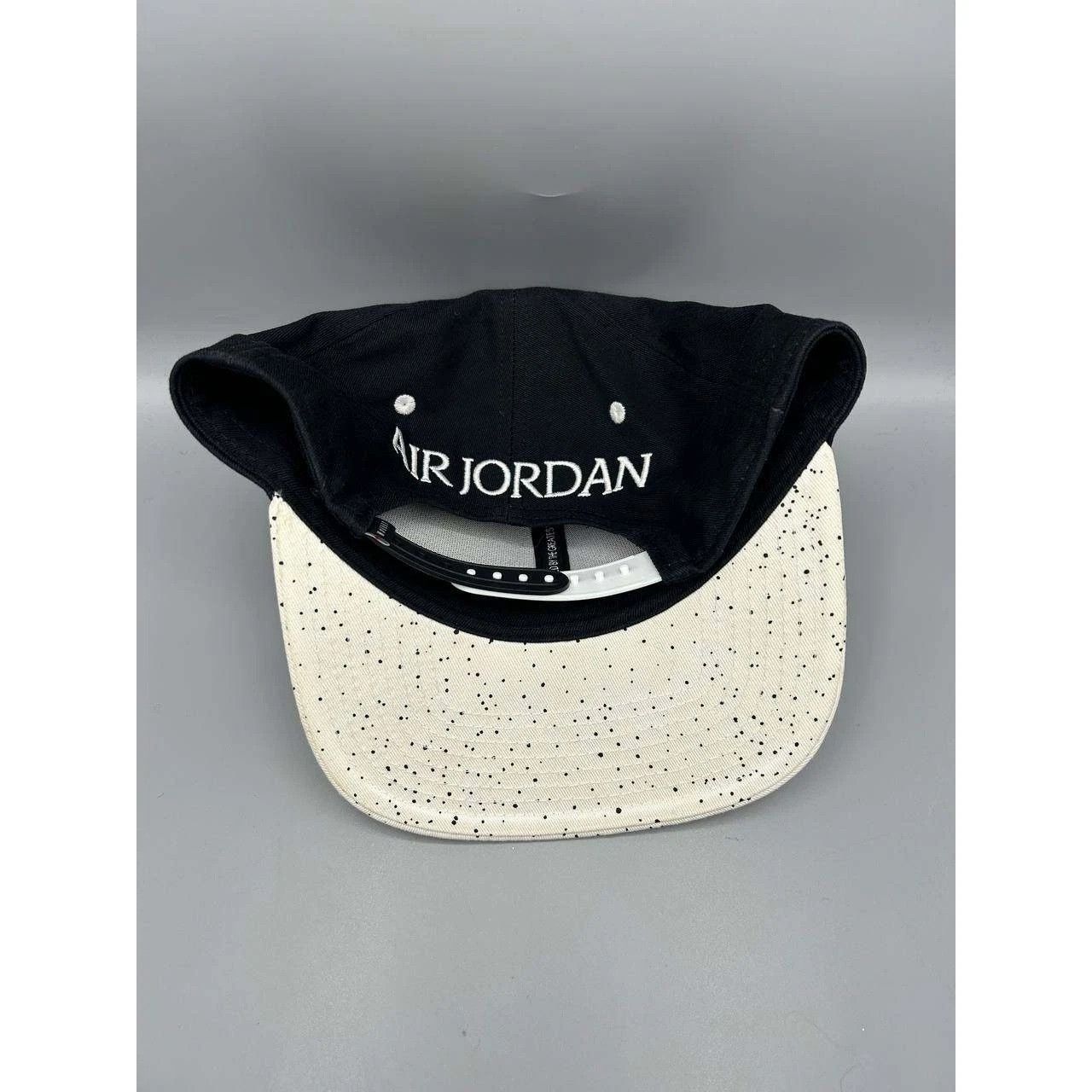 Jordan Brand Air Jordan Pro Hat Men Black White Classic Cement Snap Back Size ONE SIZE - 5 Thumbnail