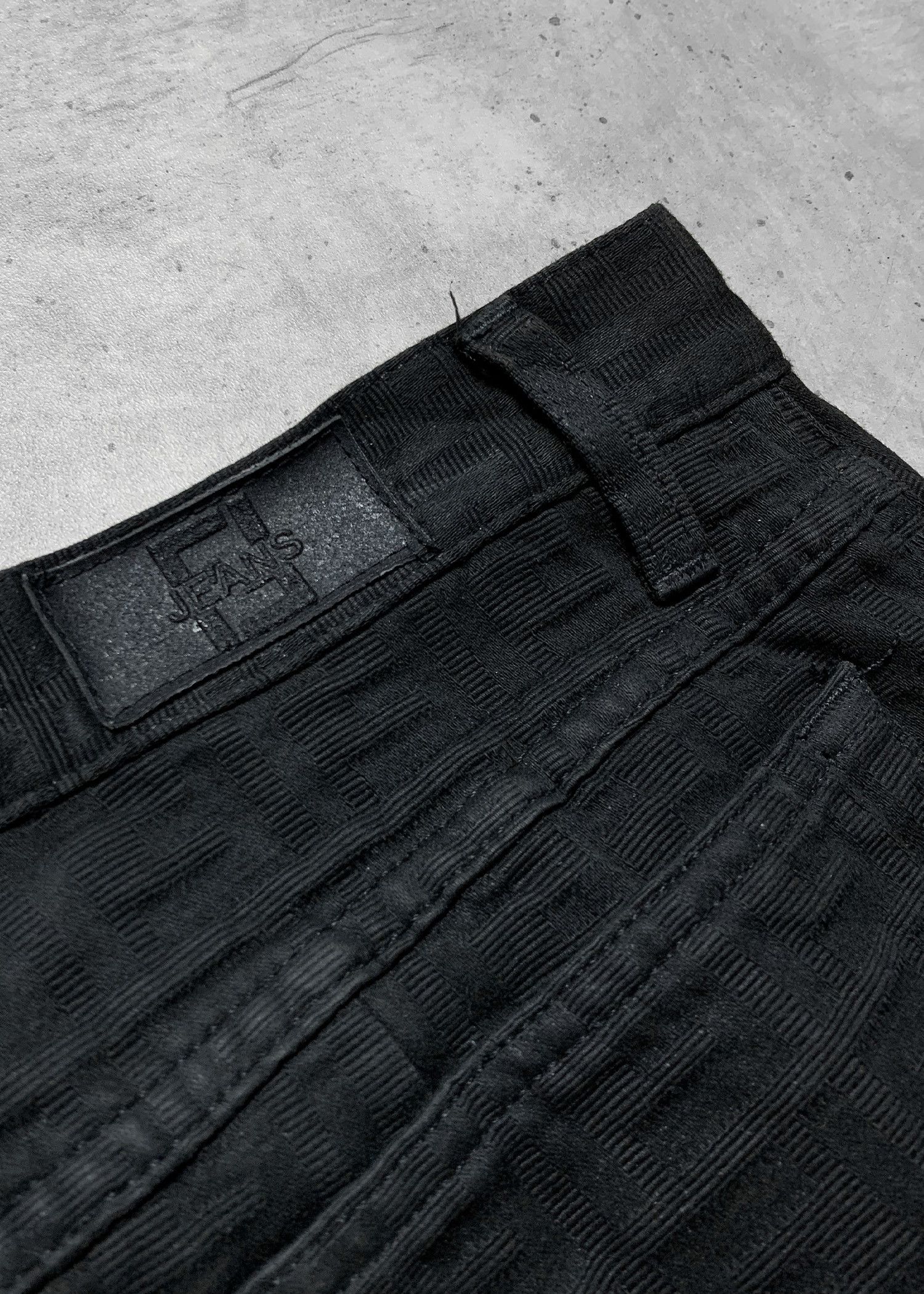 Fendi Vintage Fendi Zucca Monogram Denim Jeans - 30 Size US 30 / EU 46 - 2 Thumbnail