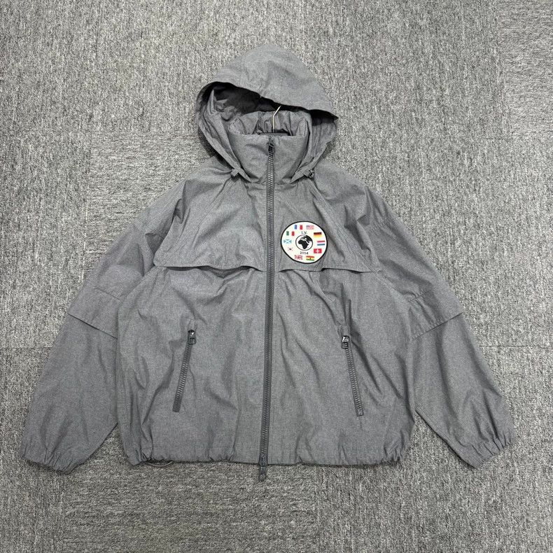 Louis Vuitton Louis Vuitton Logo Embroidered Pegasus Jacket Nextarrow-250 Size US S / EU 44-46 / 1 - 1 Thumbnail