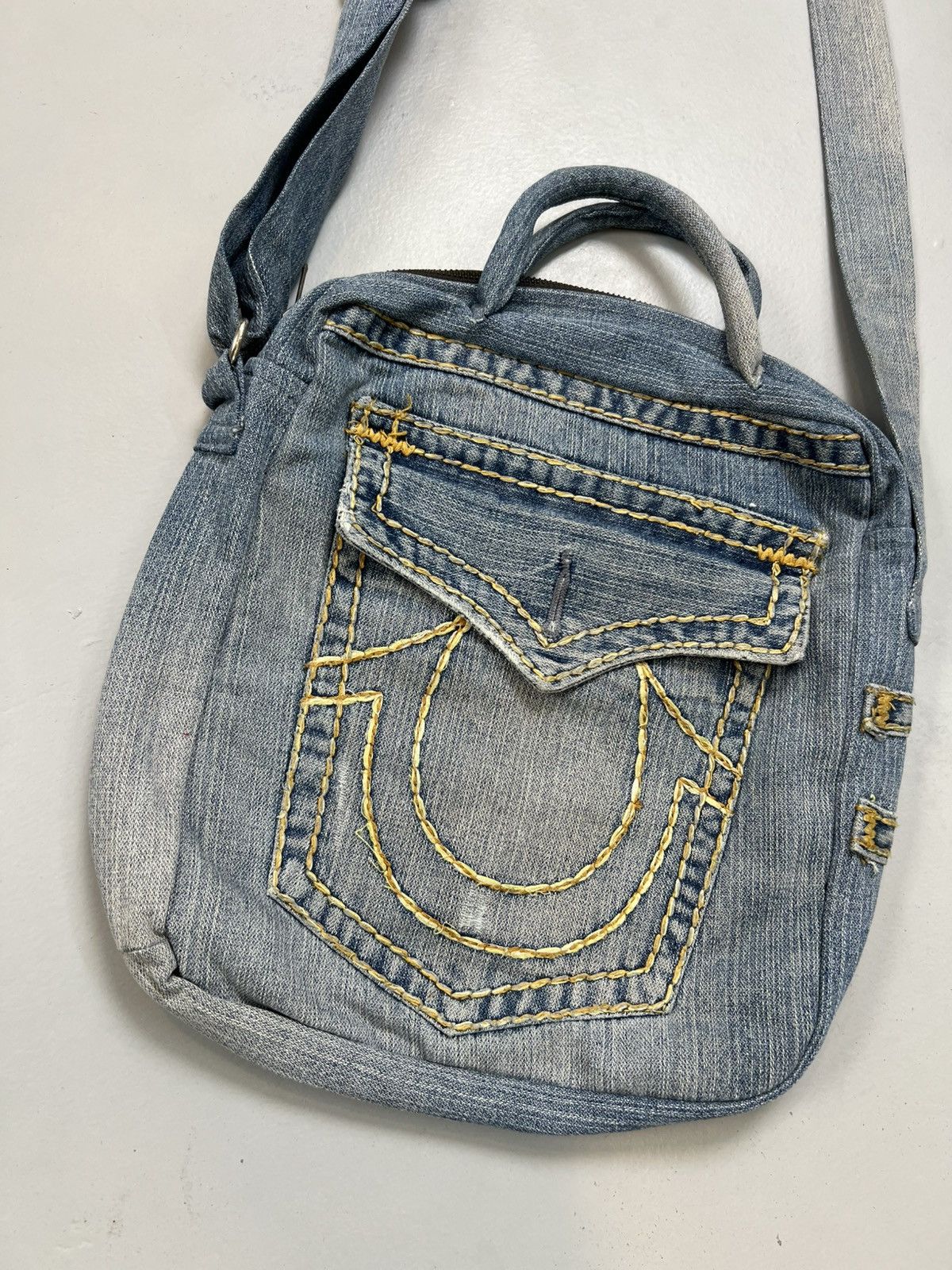 True Religion 10f1 true religion denim upcycle made side bag Size ONE SIZE - 2 Thumbnail