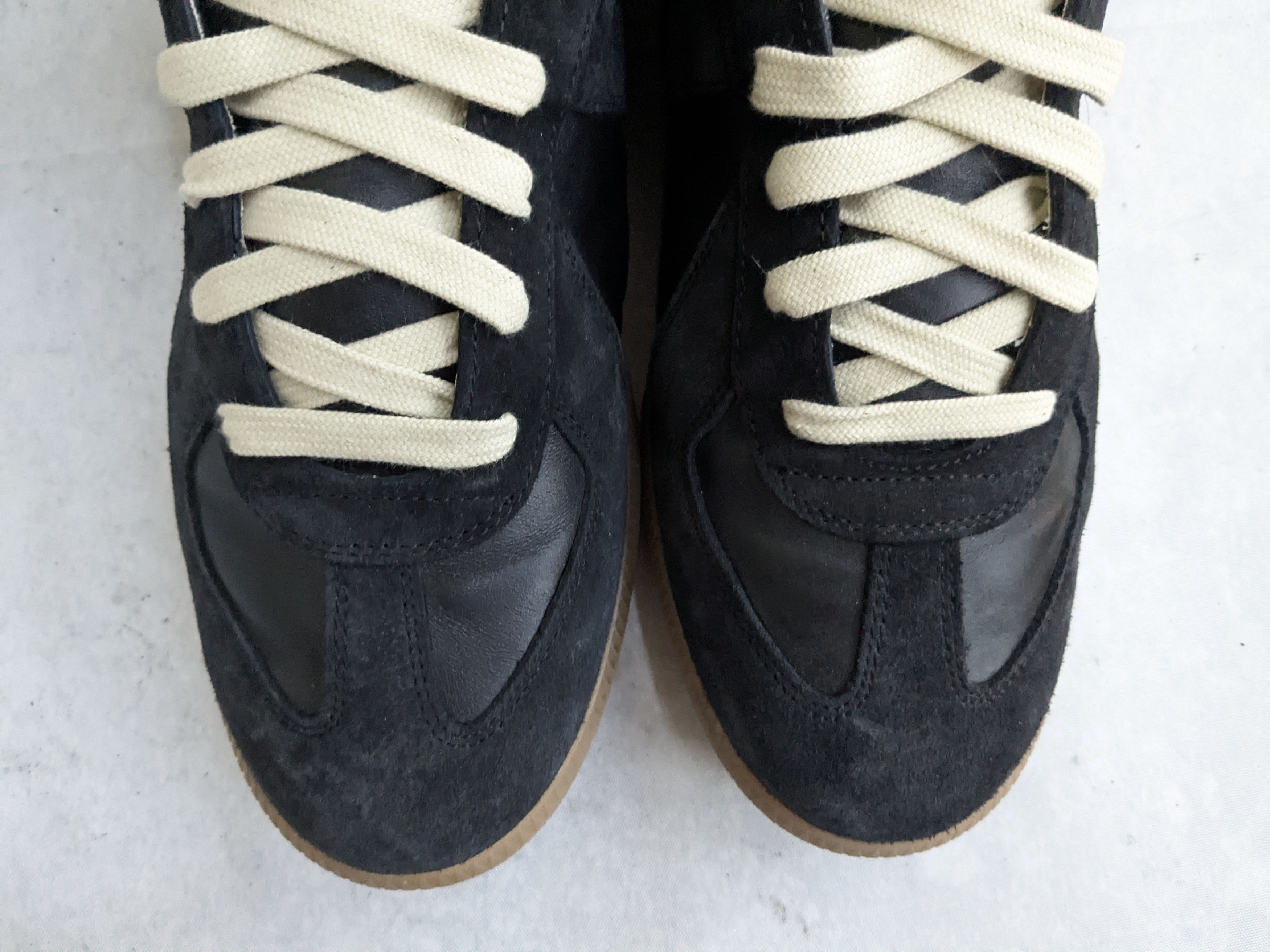 Maison Margiela Maison Margiela Replica GAT Sneakers Black 11 44 Gum Size US 11 / EU 44 - 2 Thumbnail