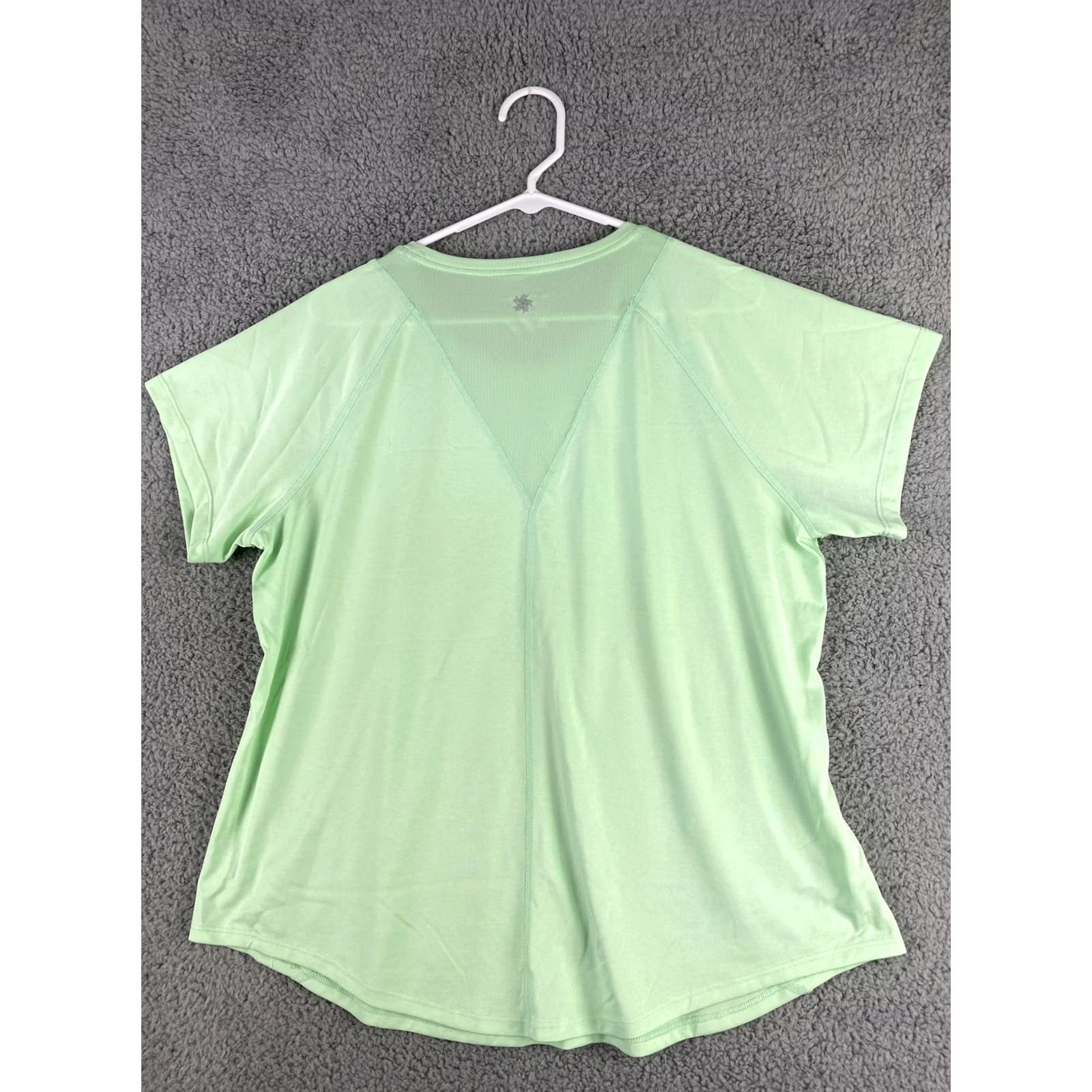 Tek Gear Tek Gear Shirt Women's XL Green Tee Short Sleeve Dry-Fit /35-18 Pullover Breathable Quick Dry Graphic Print Modern 90s? Size XL / US 12-14 / IT 48-50 - 7 Thumbnail