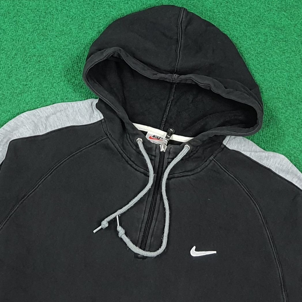 Nike Vintage Nike Hoodie Half Zipper Hoodie C288N25 Size US M / EU 48-50 / 2 - 2 Thumbnail