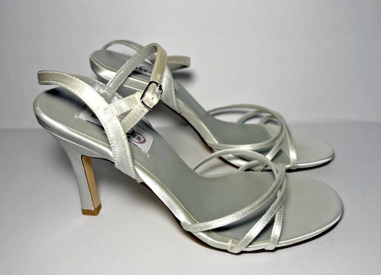 Other Dyeables Satin Buckle Slingback Fashion Sandals White Satin Size US 7.5 / IT 37.5 - 3 Thumbnail