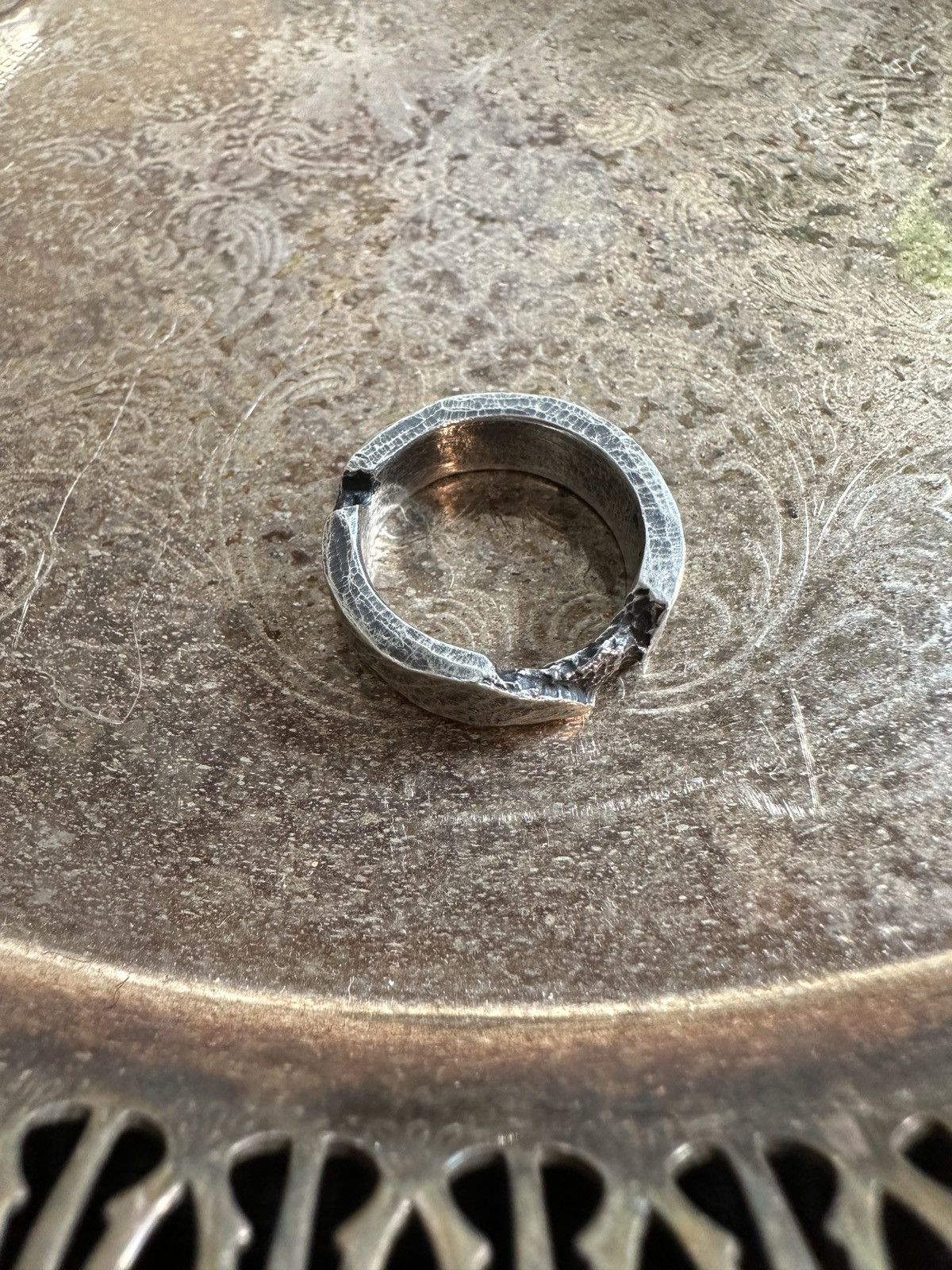 Gothmos Destroyed Hammered Ring GM 0069 Size ONE SIZE - 1 Thumbnail