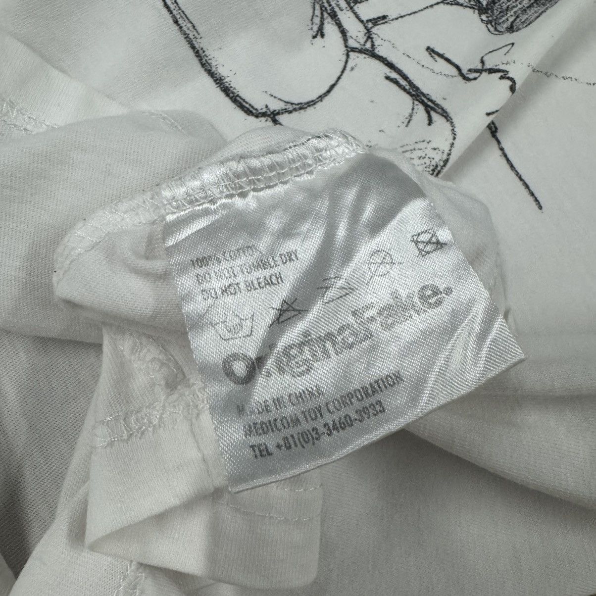 Original Fake Kaws x Hajime Sorayama No Future Companion Tee Size US M / EU 48-50 / 2 - 6 Thumbnail