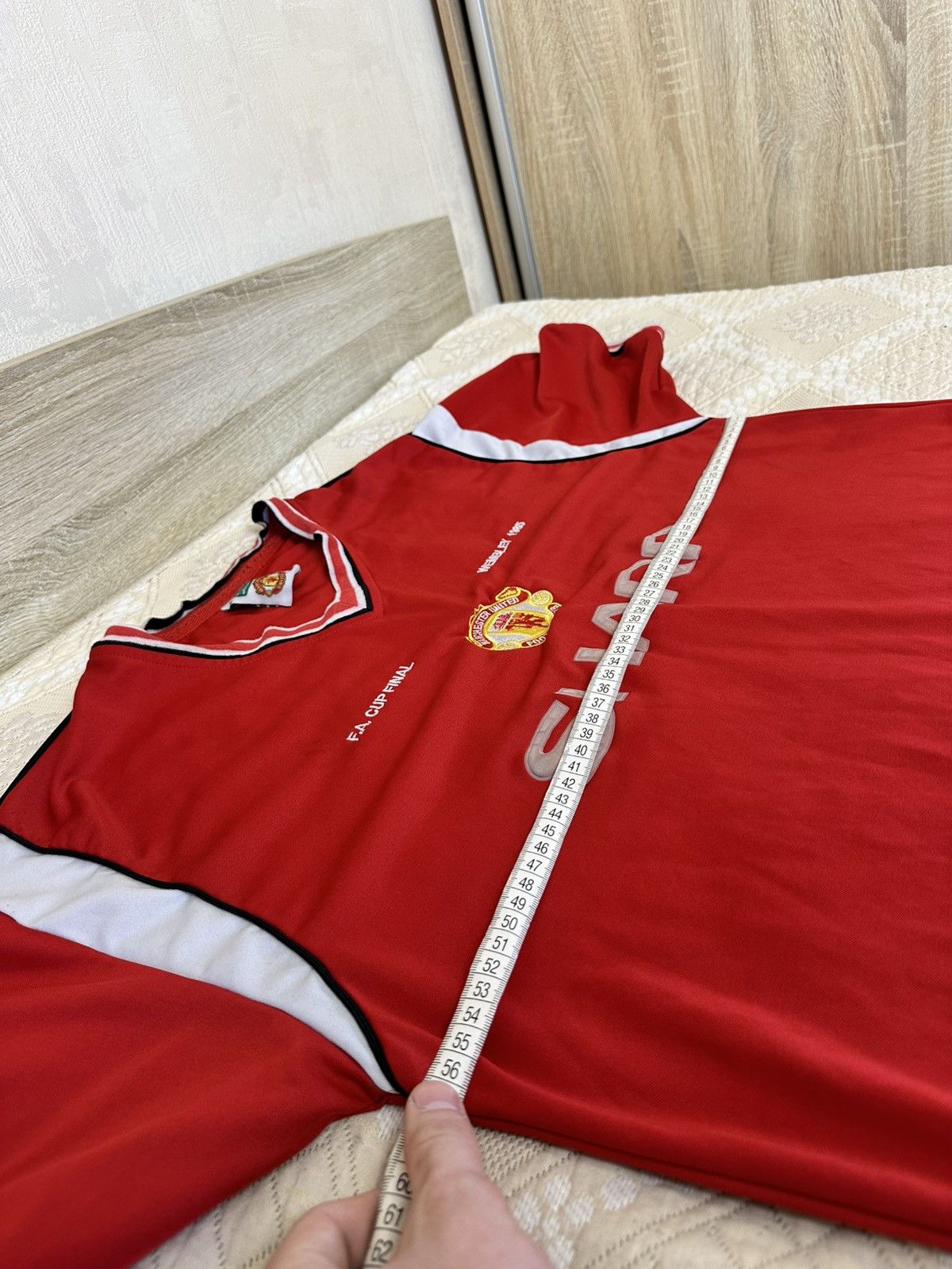 Vintage 🔥 1985 Manchester United FA Cup Vintage Retro Jersey T Shirt Size US XL / EU 56 / 4 - 9 Thumbnail