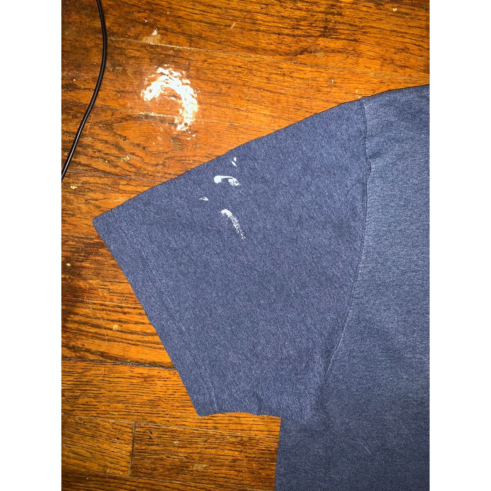 Carhartt Carhartt Henley Pocket T Shirt L Navy K128 Distressed Paint Size US L / EU 52-54 / 3 - 5 Thumbnail