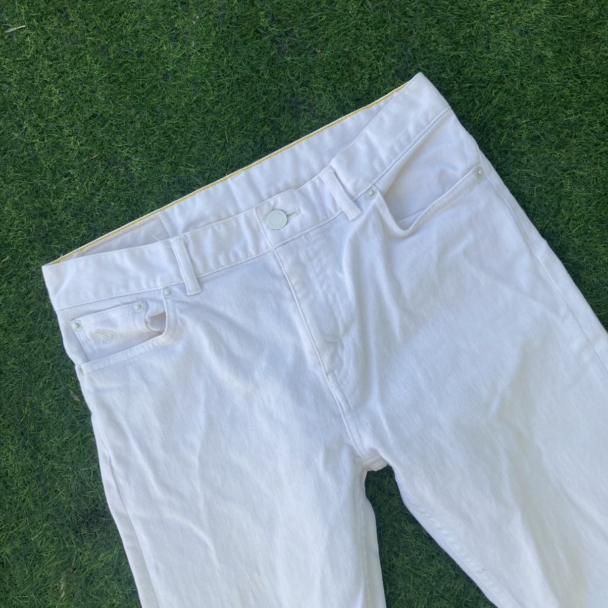 Designer LOUIS VUITTON ALL WHITE SLIM STRETCH JEANS Size 29" - 3 Thumbnail