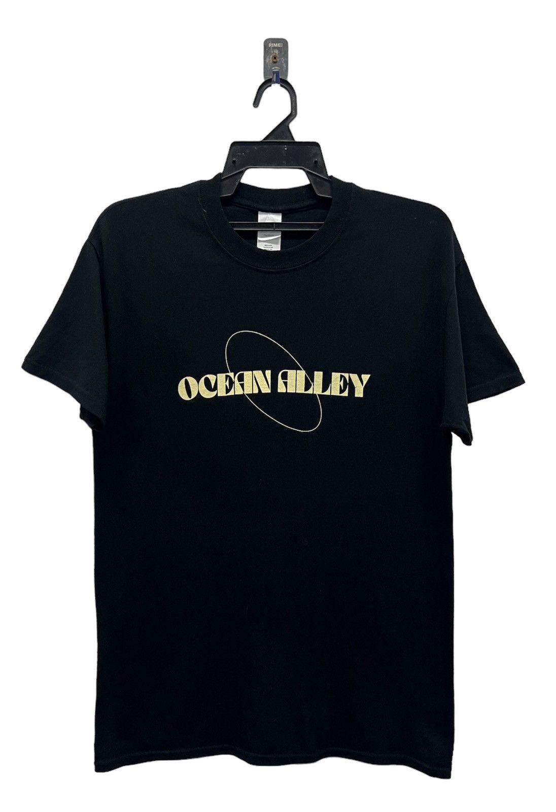 Band Tees × Gildan 🔥grailsale🔥 OCEAN ALLEY Band SHIRT Tour ROCK & ROLL Tee Size US M / EU 48-50 / 2 - 1 Thumbnail