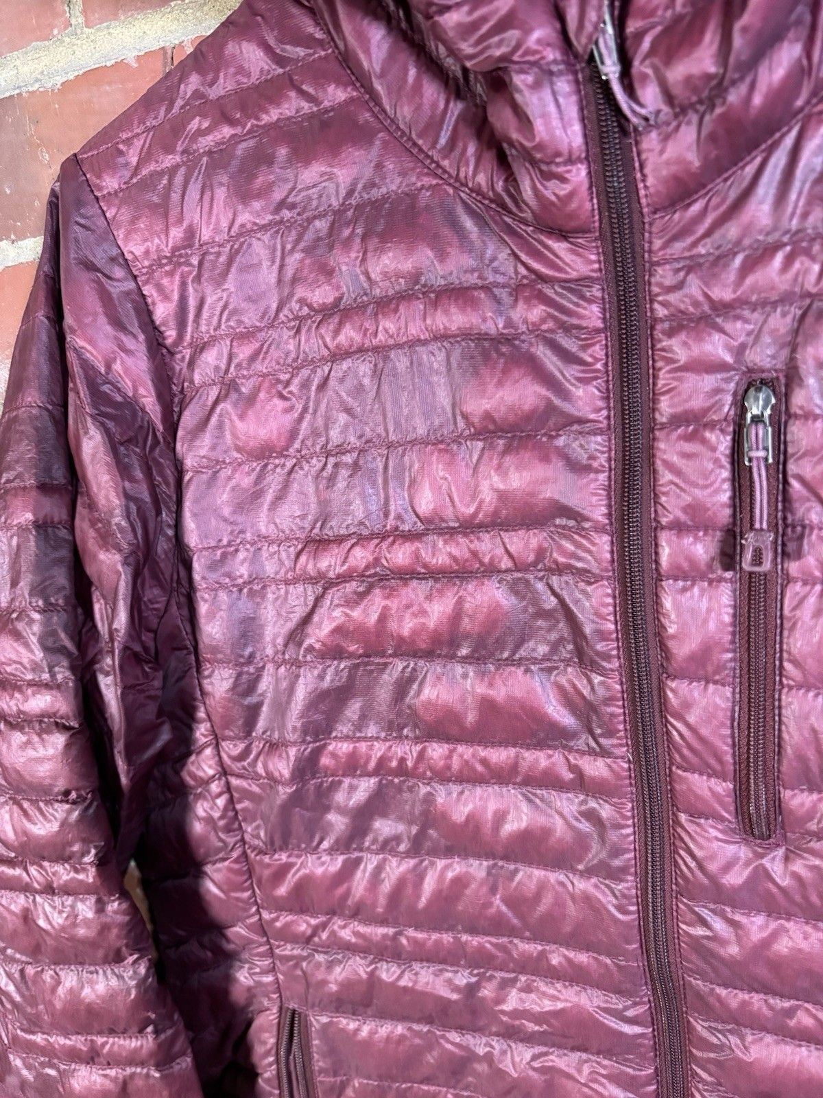 Patagonia Patagonia Packable Puffer Jacket Womens Small(?) With Flaws Size S / US 4 / IT 40 - 2 Thumbnail