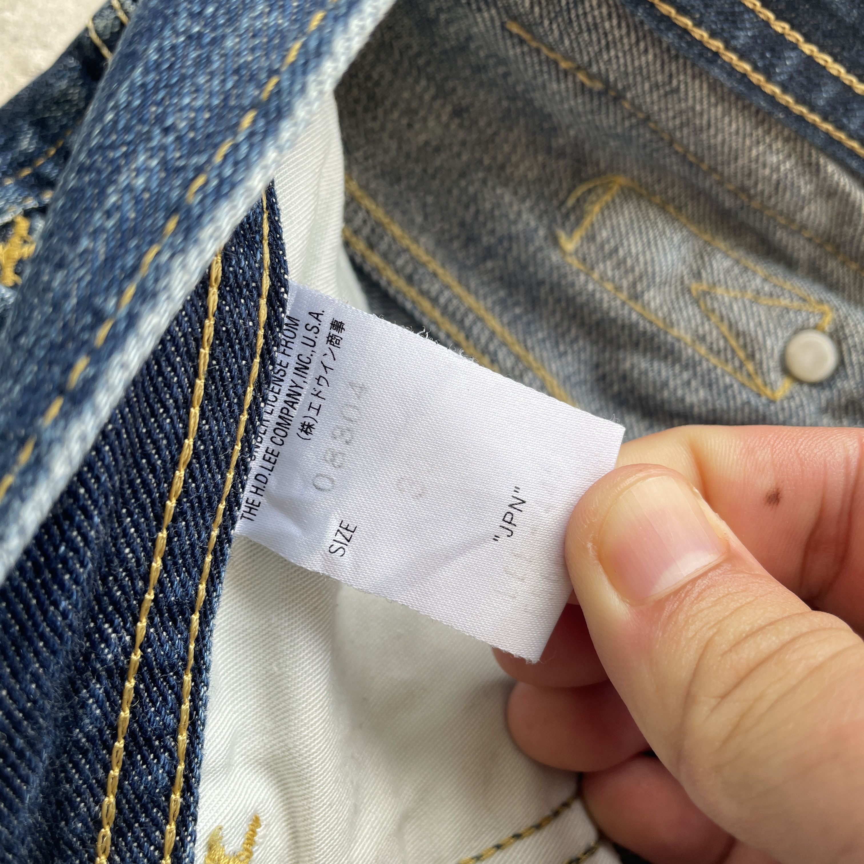 Japanese Brand Vintage Lee Japan Jeans Buckle Denim Pants Faded W32x30.5 Size US 32 / EU 48 - 8 Thumbnail