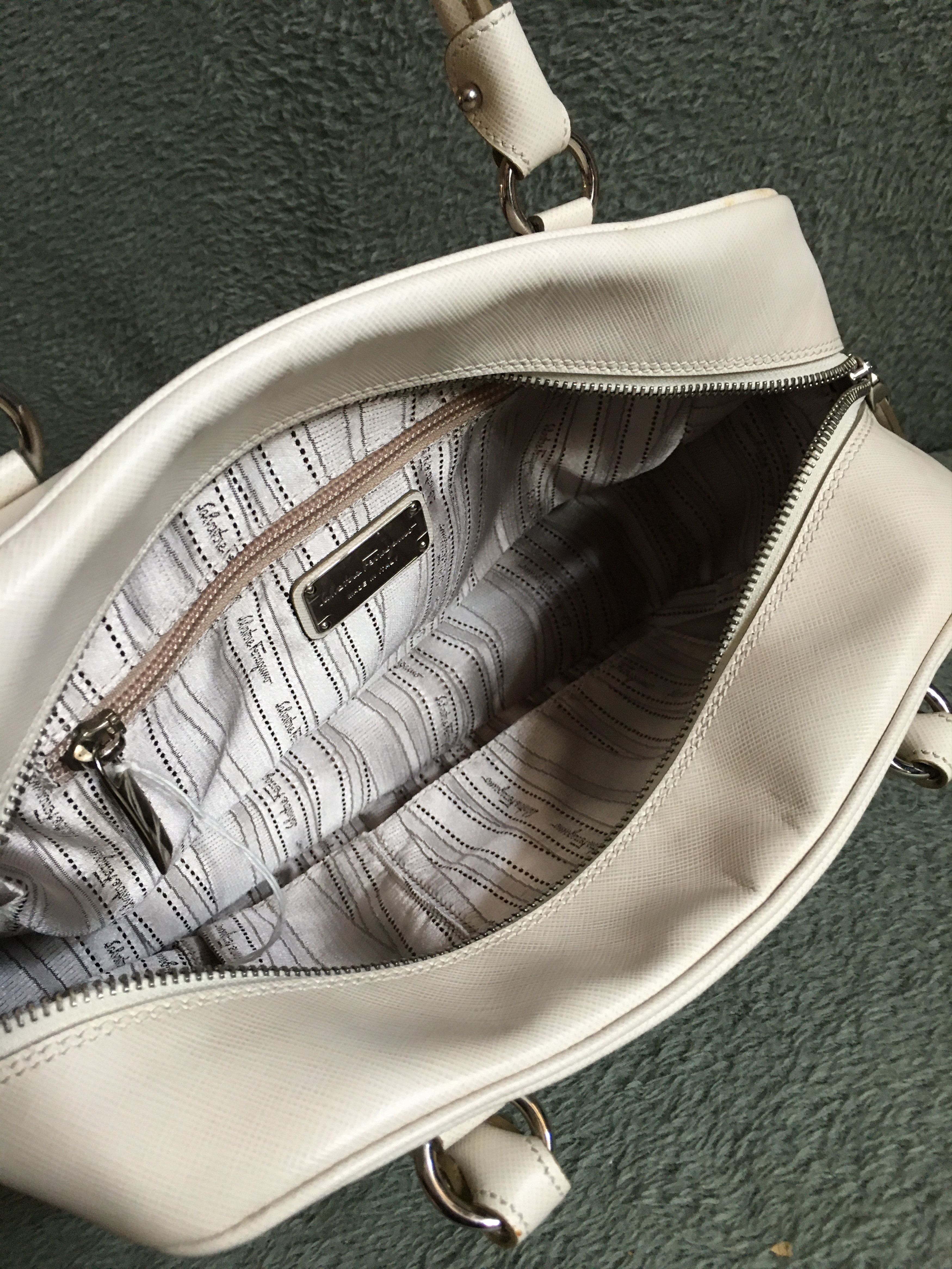 Salvatore Ferragamo Salvatore Ferragamo Cream Saffiano Leather Satchel Bag Size ONE SIZE - 14 Thumbnail