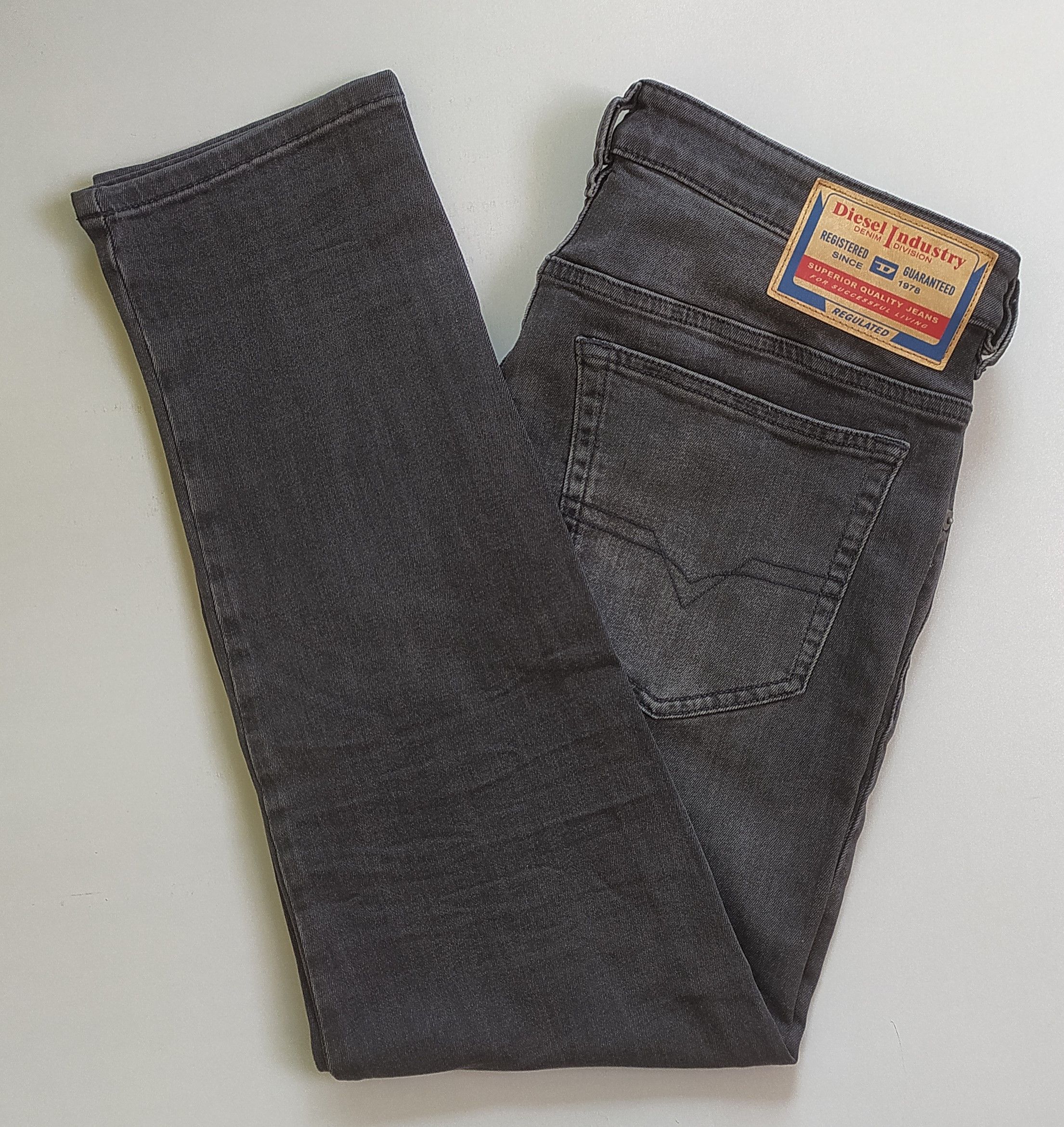 Diesel Diesel D-YENNOX-0IHAV Men's Jeans Free Shipping T/ 9824 Size US 32 / EU 48 - 4 Thumbnail