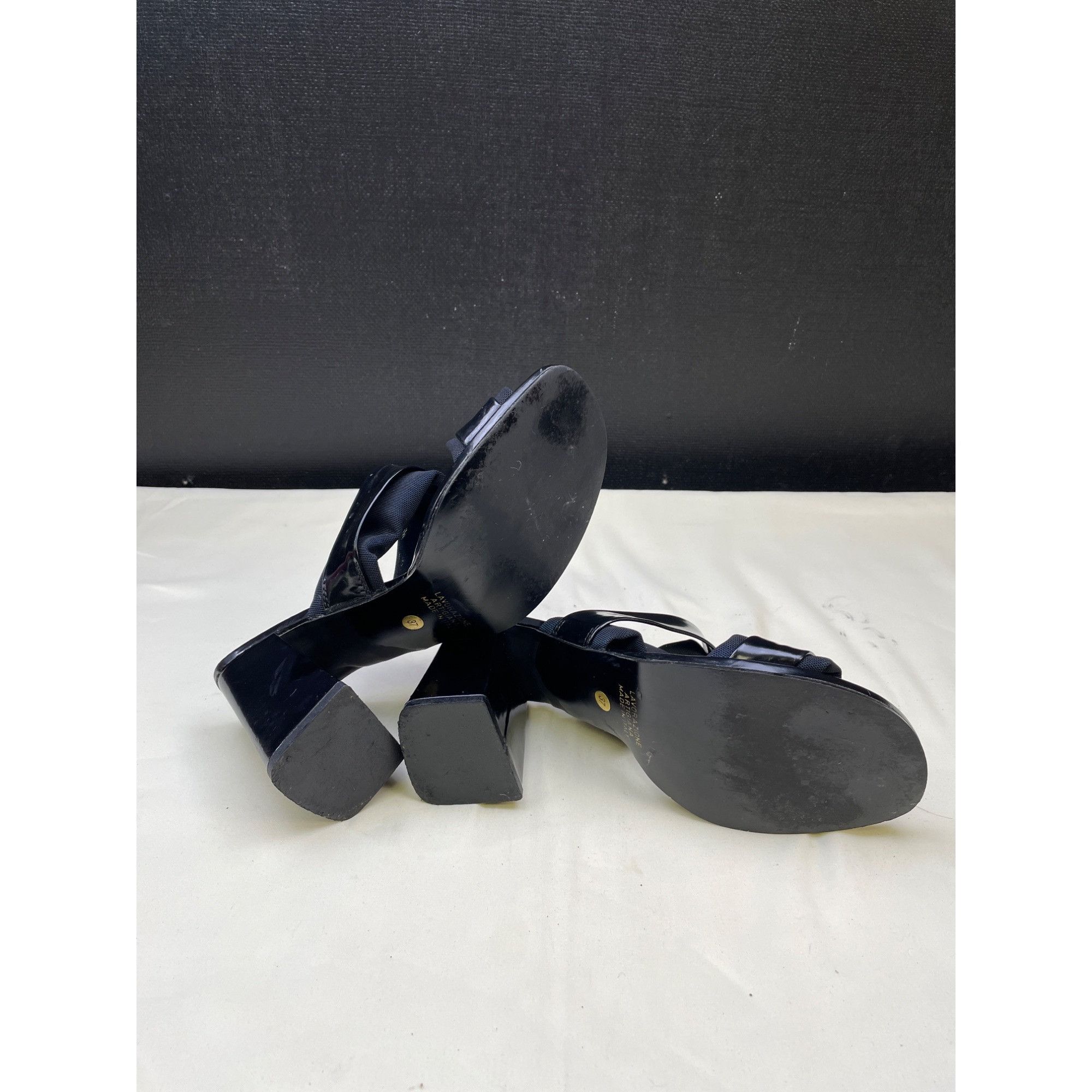 Other Lavorazione Artigiana Women's Black/Blue Shoes/Sandals Heel Size US 6.5 / IT 36.5 - 6 Thumbnail