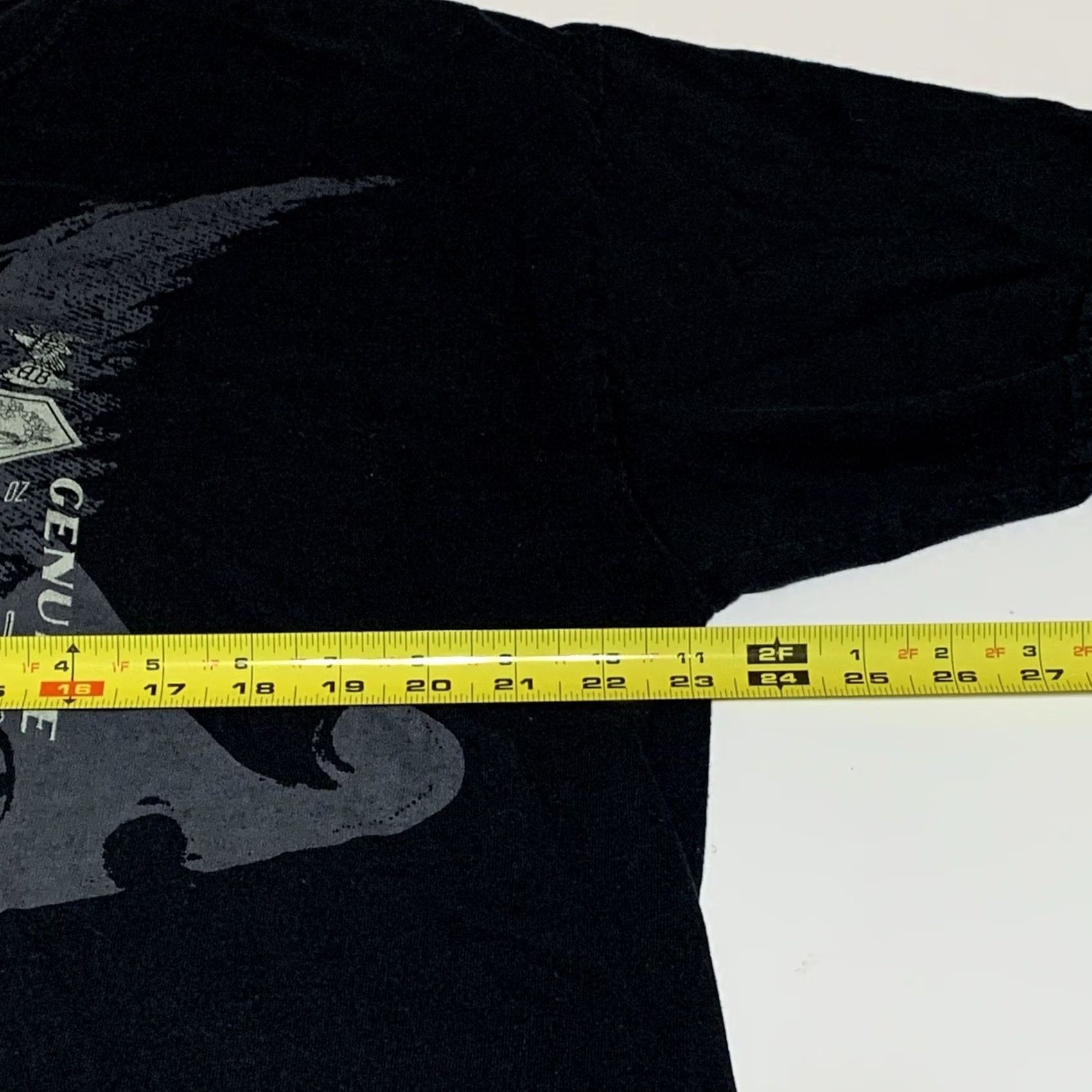 Gildan Budweiser King Of Beers Black T-shirt Men XL Short Sleeve Crew Neck Printed Logo Gesture Vintage No Size US XL / EU 56 / 4 - 6 Thumbnail