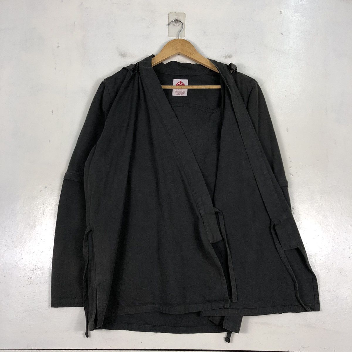 Japanese Brand 🖤SEND OFFER 🖤 BON MADE IN JAPAN KIMONO Size US M / EU 48-50 / 2 - 9 Thumbnail