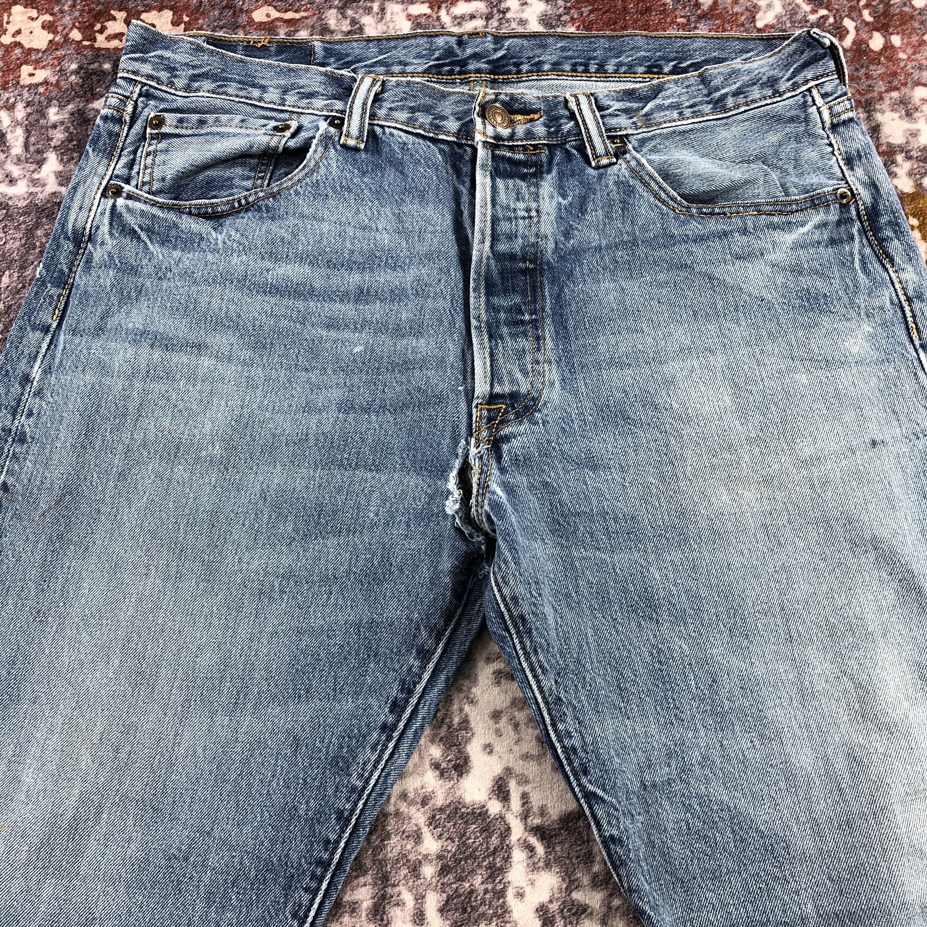 Levi's × Vintage Vintage Blue Wash Levis 501 Jeans-JM2862 Size US 34 / EU 50 - 3 Thumbnail