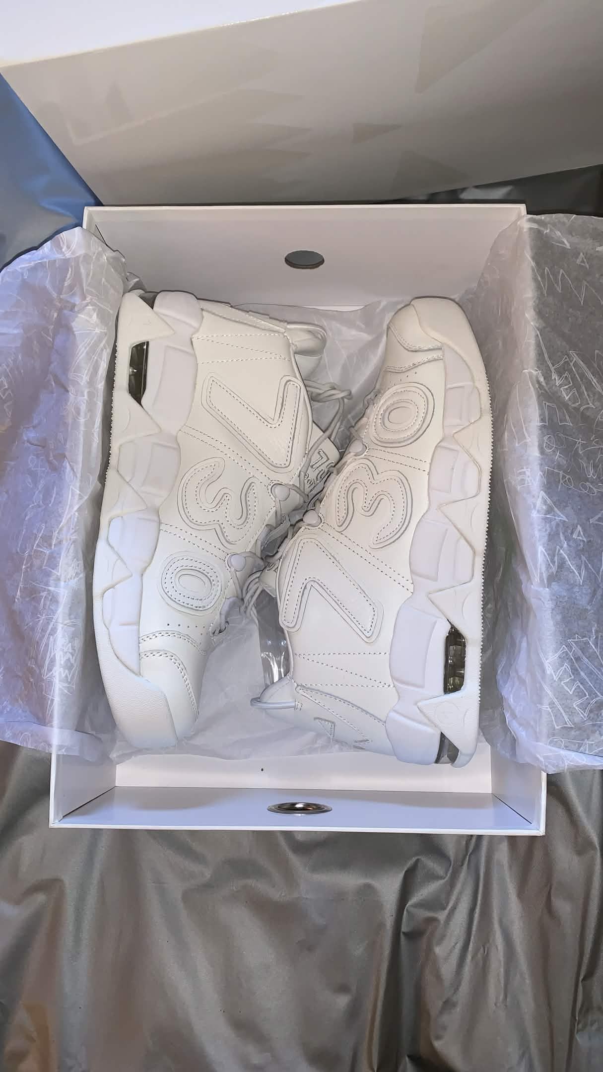 Asspizza 730 Footwear Baller Pros Milk Edition, Size US 10.5 / EU 43-44 - 1 Thumbnail