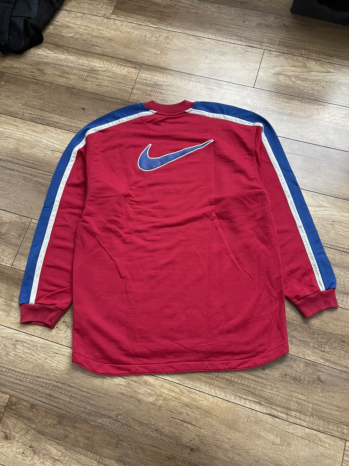 Other Nike Vintage Sweatshirt Crewneck Big Logo 90s Size US L / EU 52-54 / 3 - 13 Thumbnail